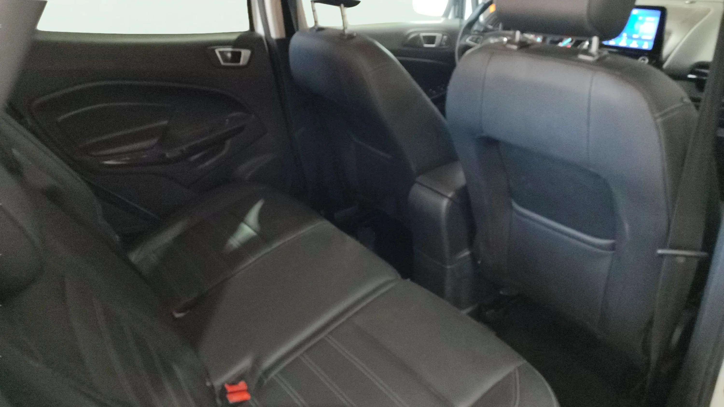 Ford EcoSport 1.0T EcoBoost Active - foto 16