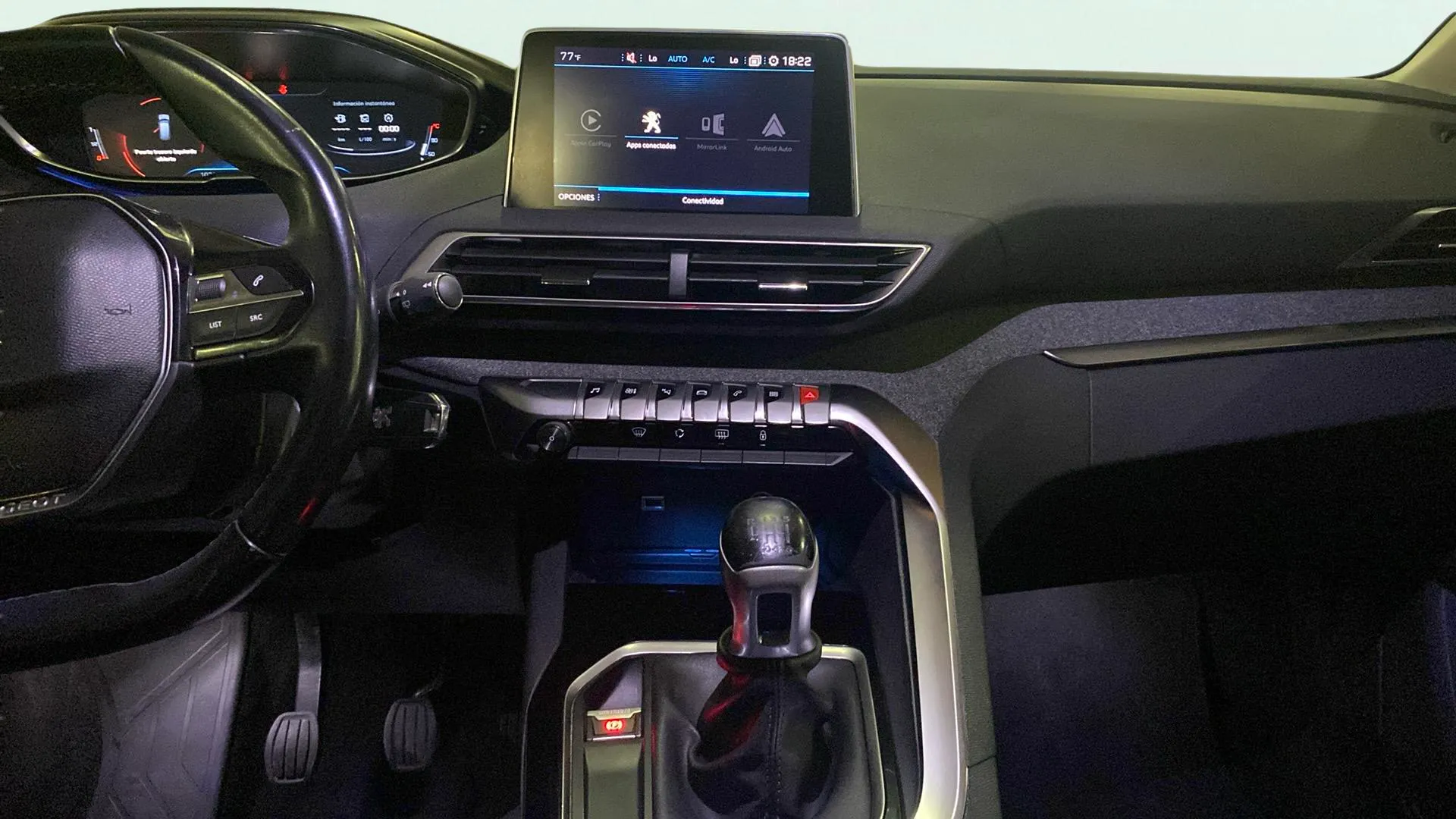 Peugeot 5008 Allure 1.2L PureTech - foto 25