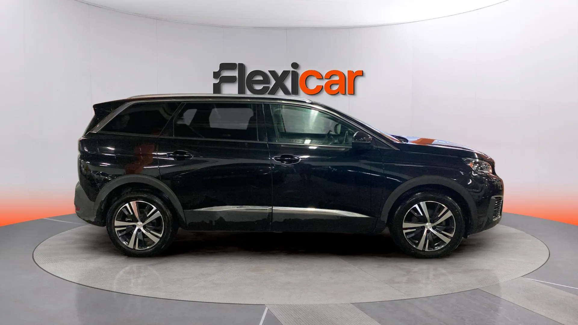 Peugeot 5008 Allure 1.2L PureTech - foto 5
