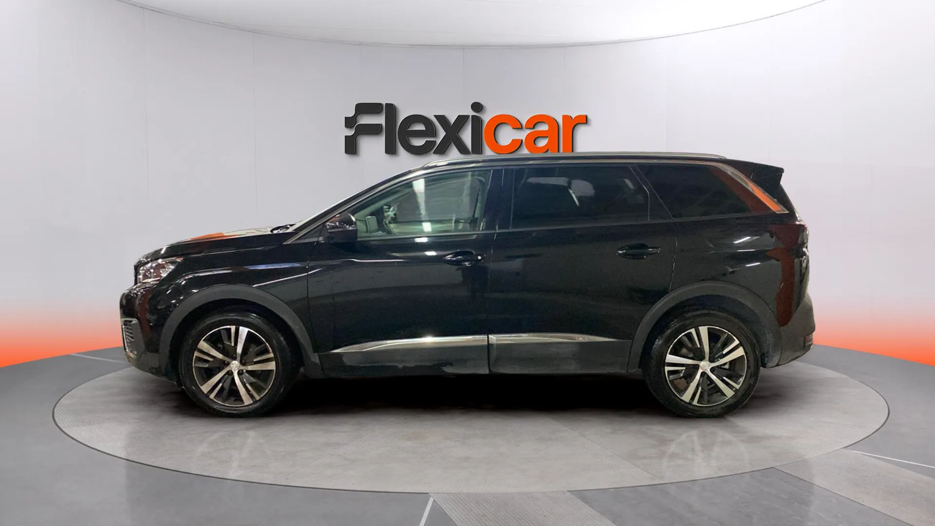 Peugeot 5008 Allure 1.2L PureTech - foto 4