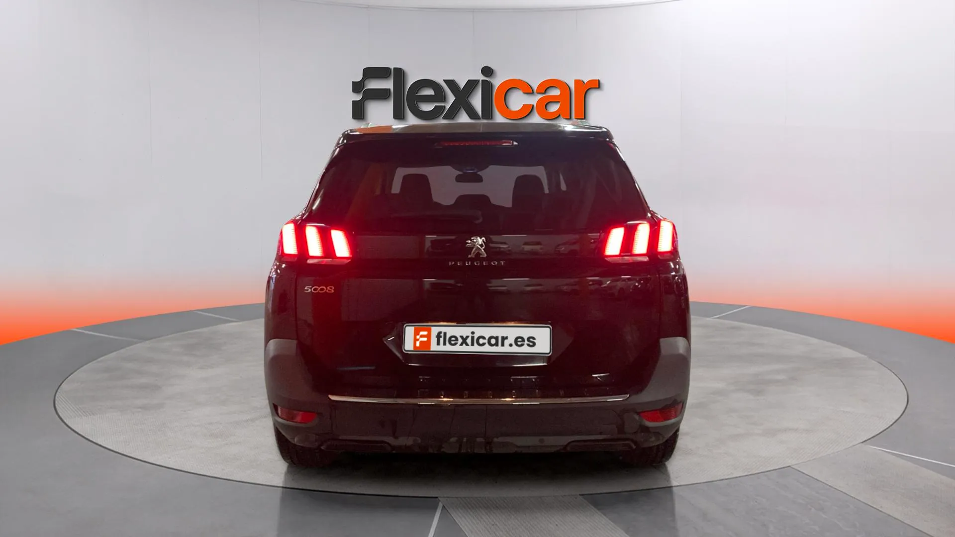 Peugeot 5008 Allure 1.2L PureTech - foto 8
