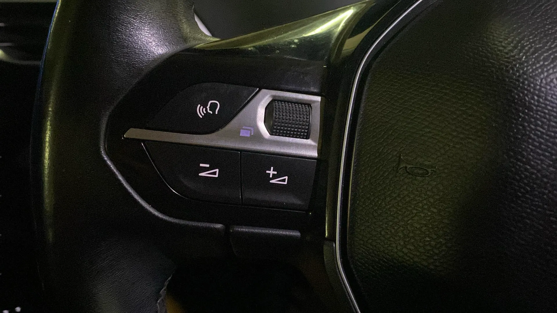 Peugeot 5008 Allure 1.2L PureTech - foto 17