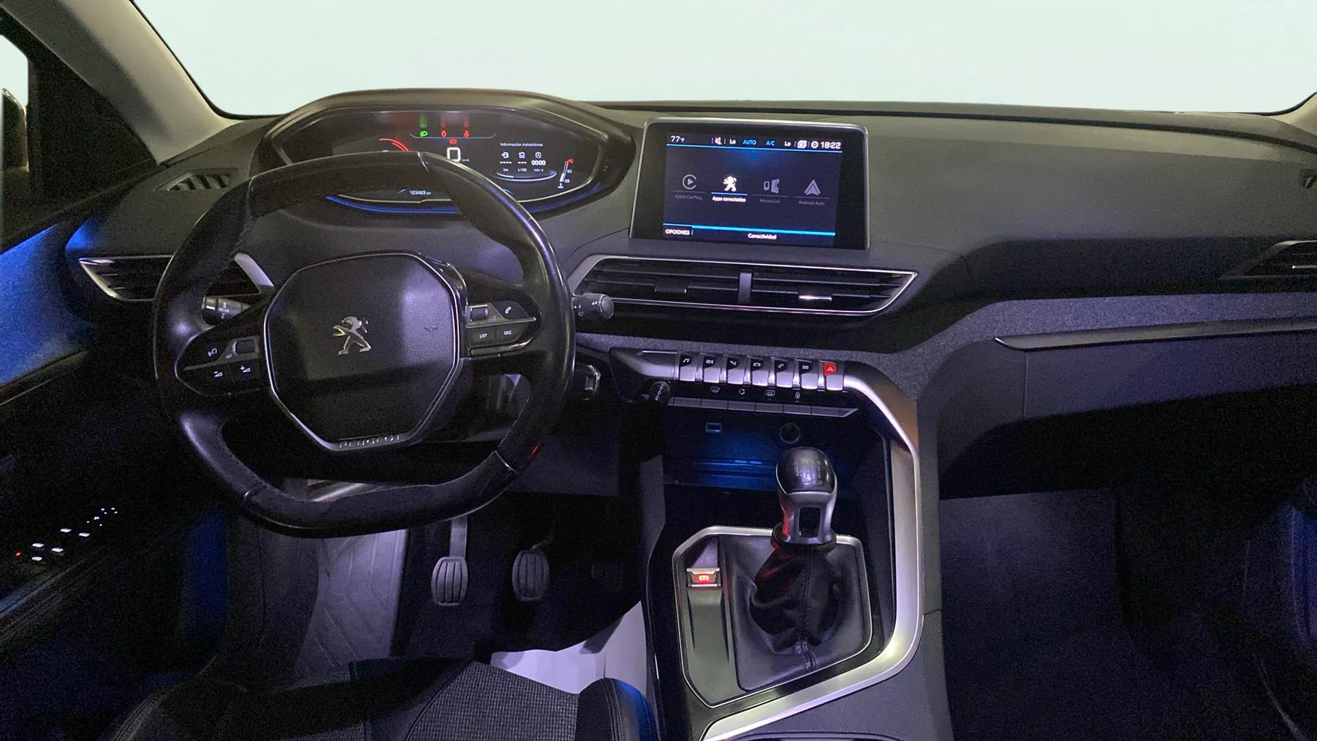 Peugeot 5008 Allure 1.2L PureTech - foto 13