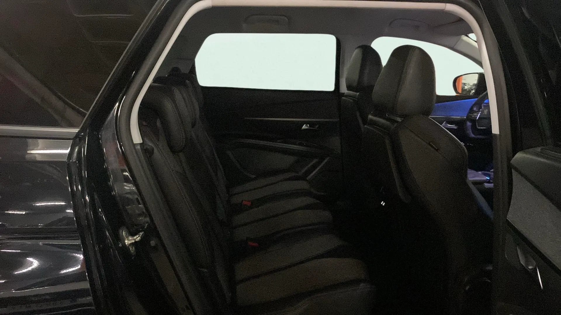 Peugeot 5008 Allure 1.2L PureTech - foto 30
