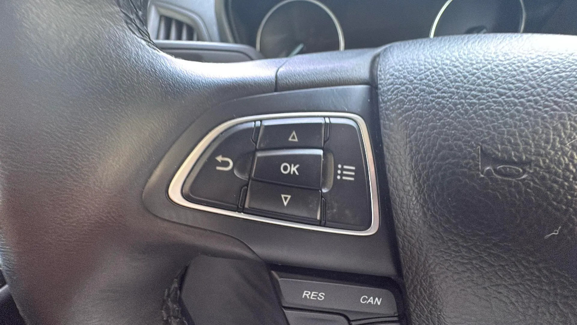Ford EcoSport 1.0T EcoBoost Active - foto 10