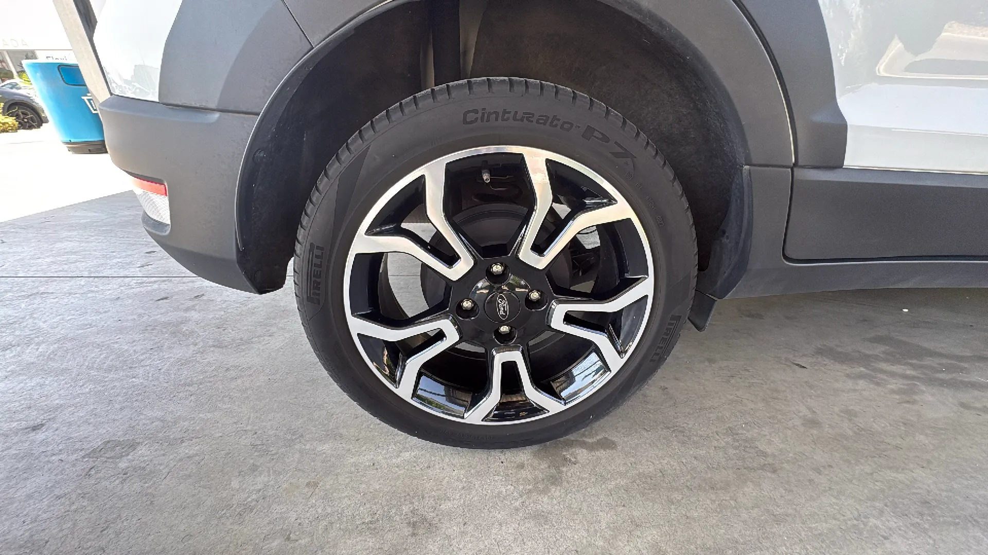 Ford EcoSport 1.0T EcoBoost Active - foto 29