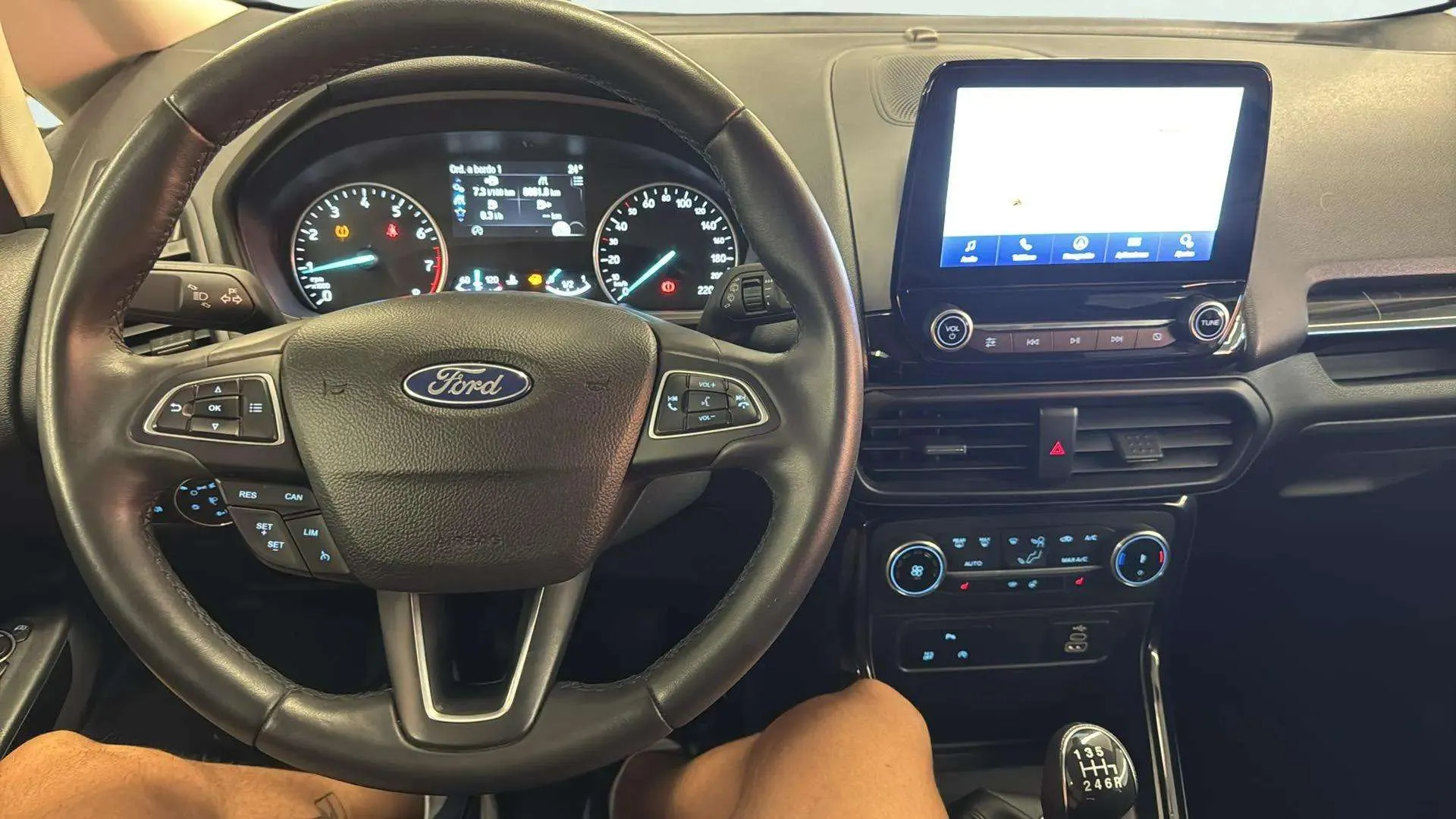 Ford EcoSport 1.0T EcoBoost ST Line - foto 12