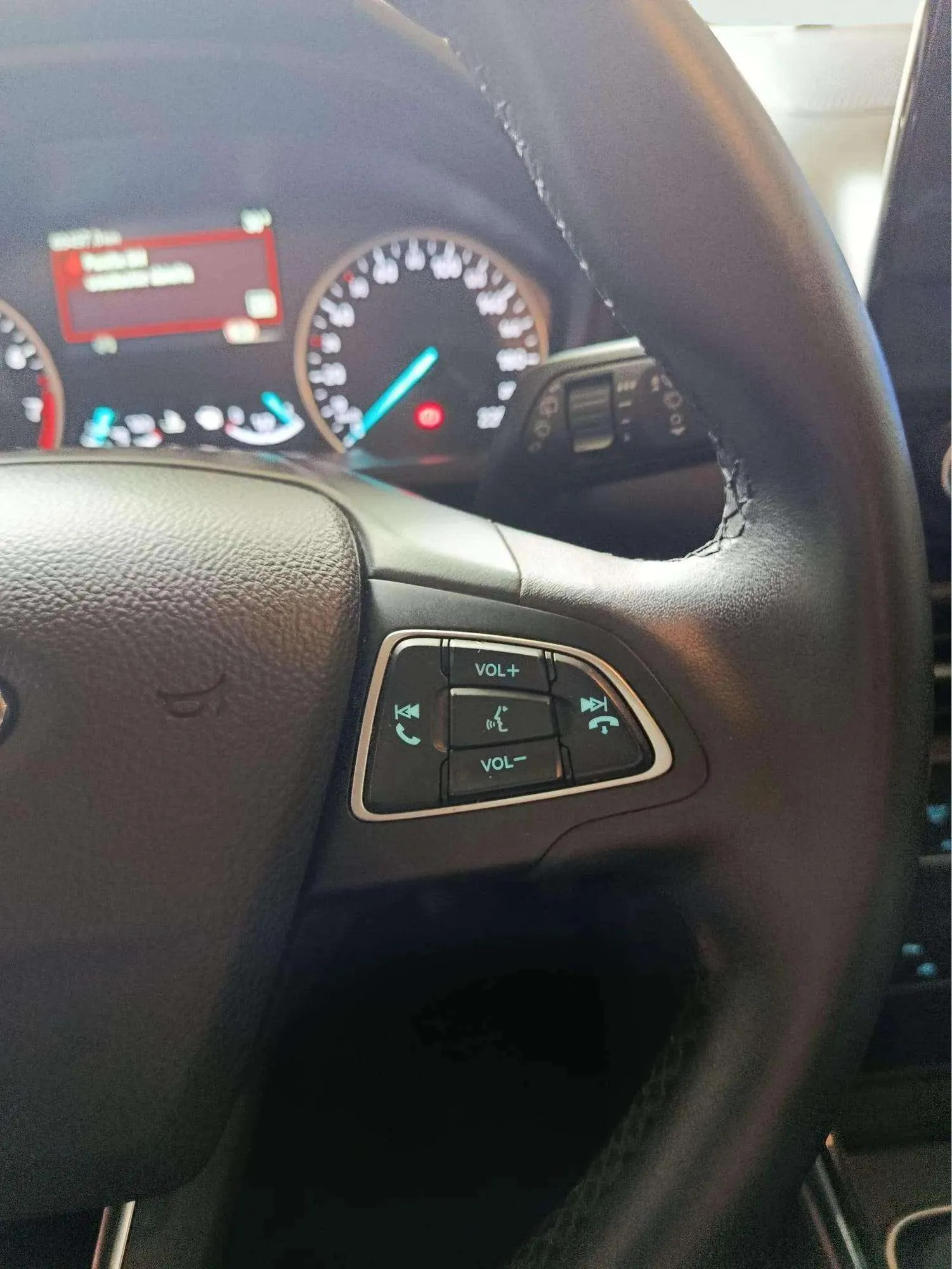 Ford EcoSport 1.0T EcoBoost Active - foto 8