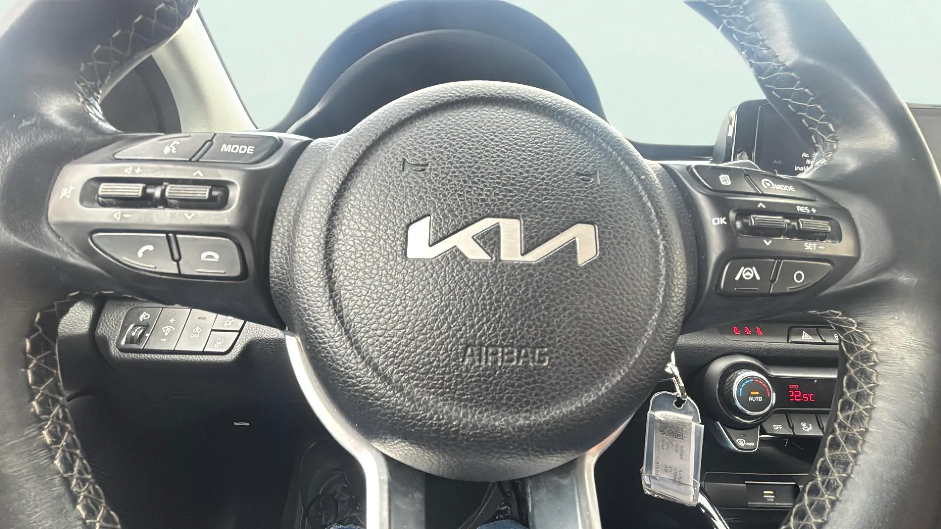 Kia Stonic 1.0 T-GDi MHEV Drive - foto 13