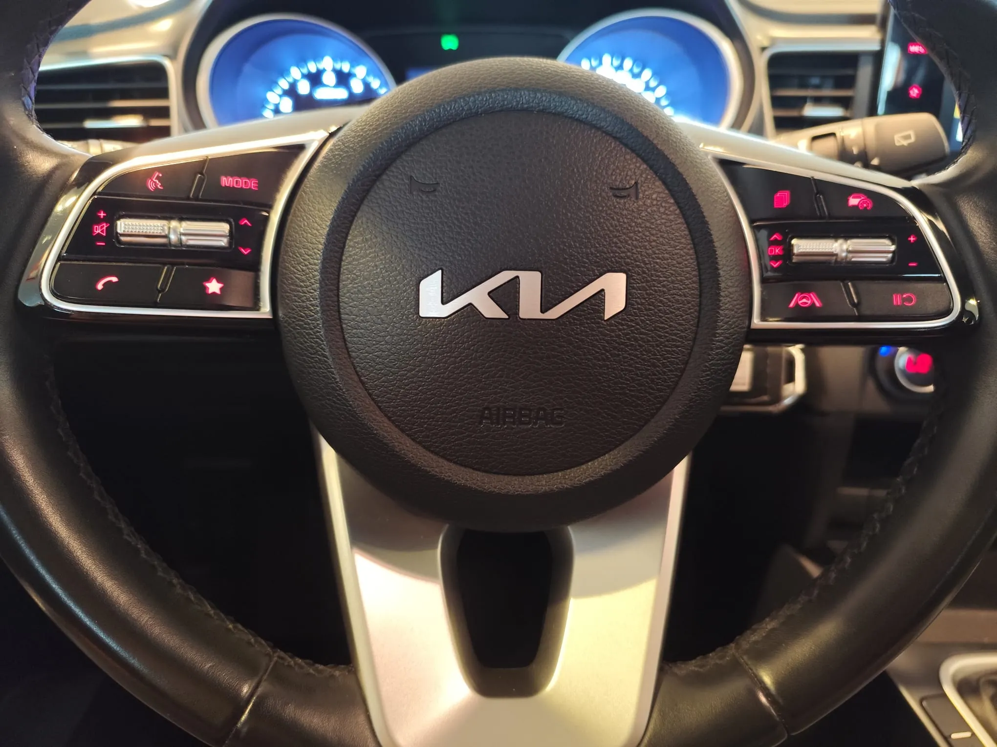 Kia XCeed 1.0 T-GDi Drive - foto 12