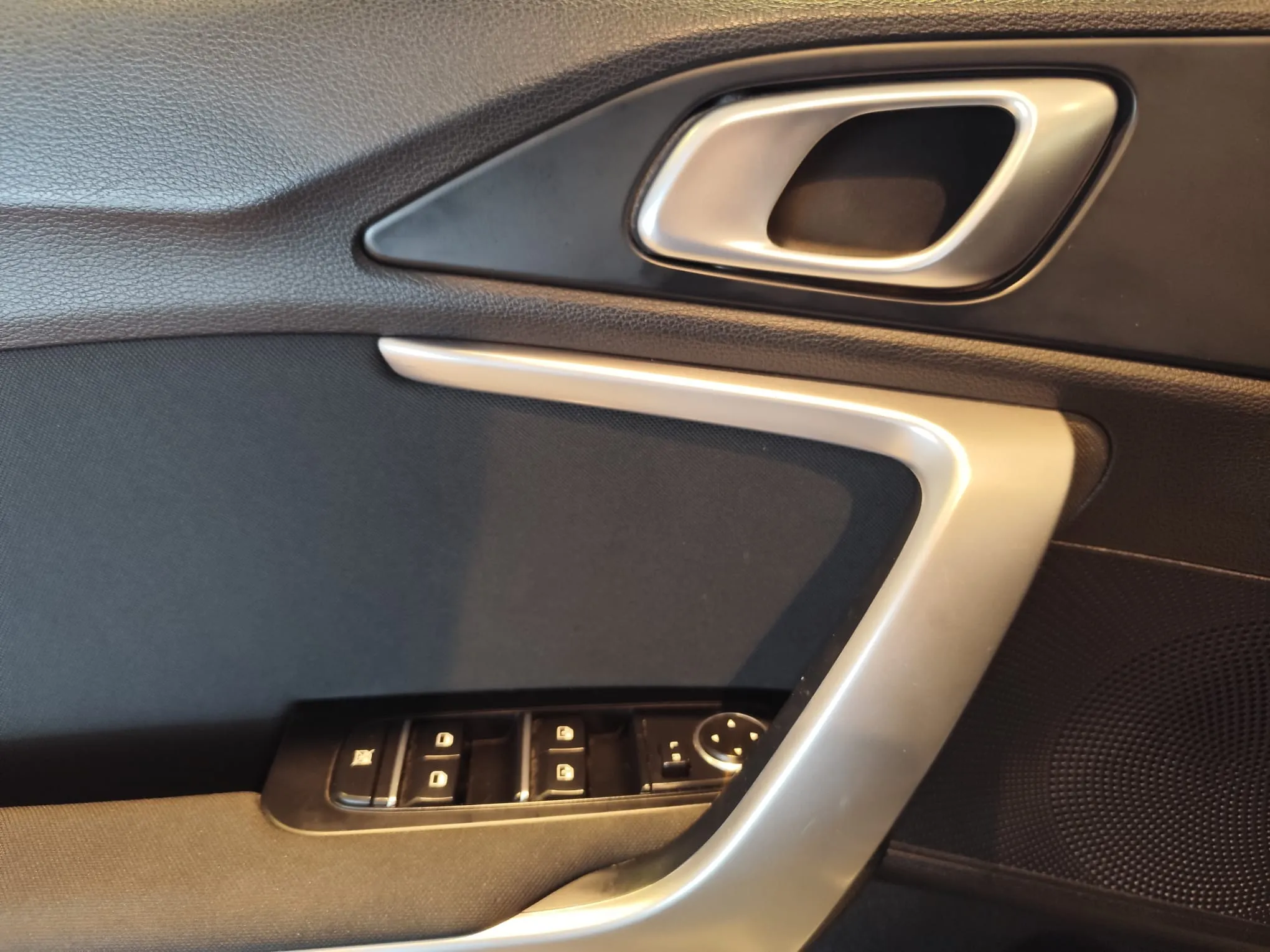 Kia XCeed 1.0 T-GDi Drive - foto 9