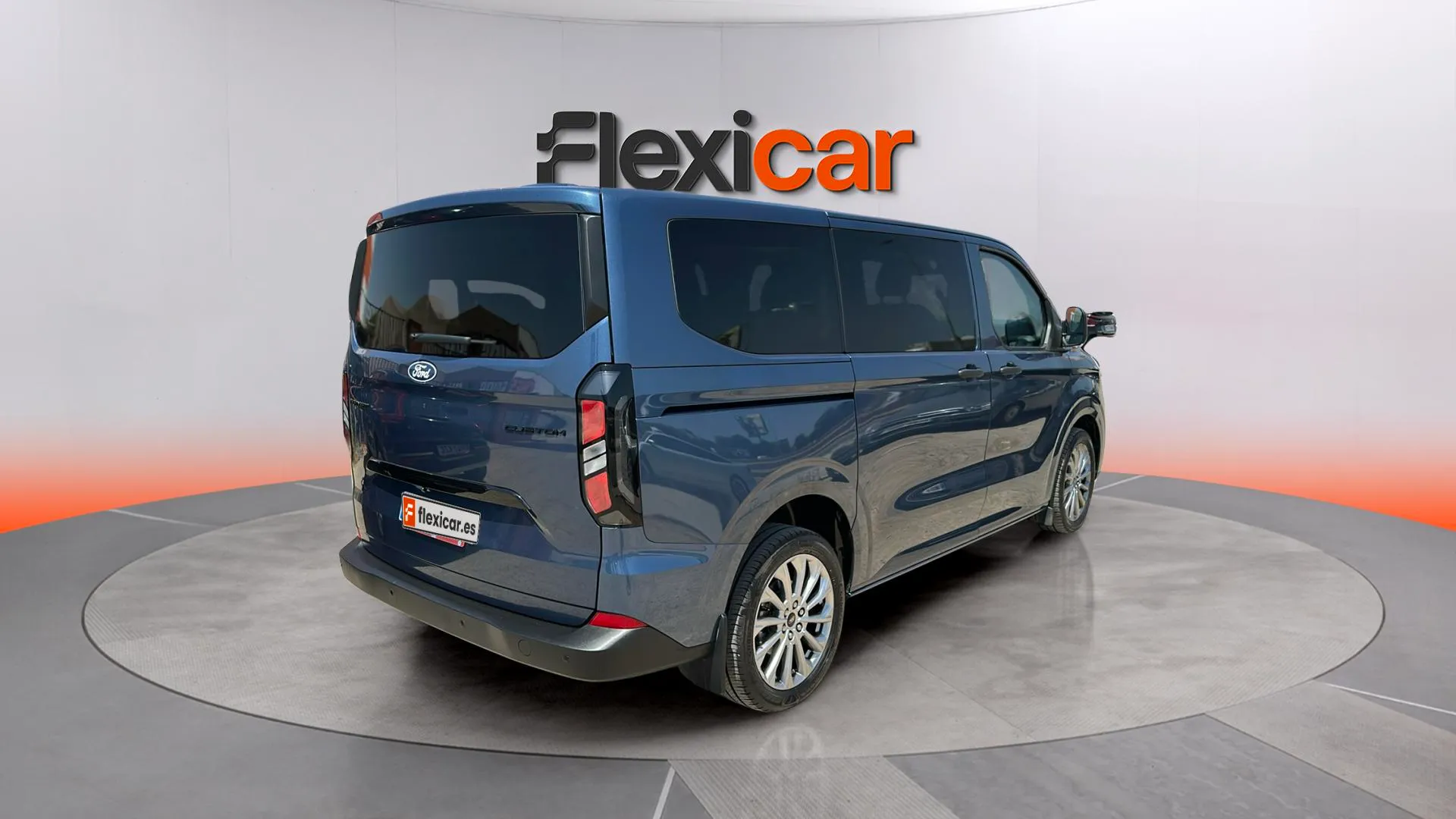 Ford Transit Custom Kombi 2.0 Eco 100 320 L1 Limited AWD - foto 6