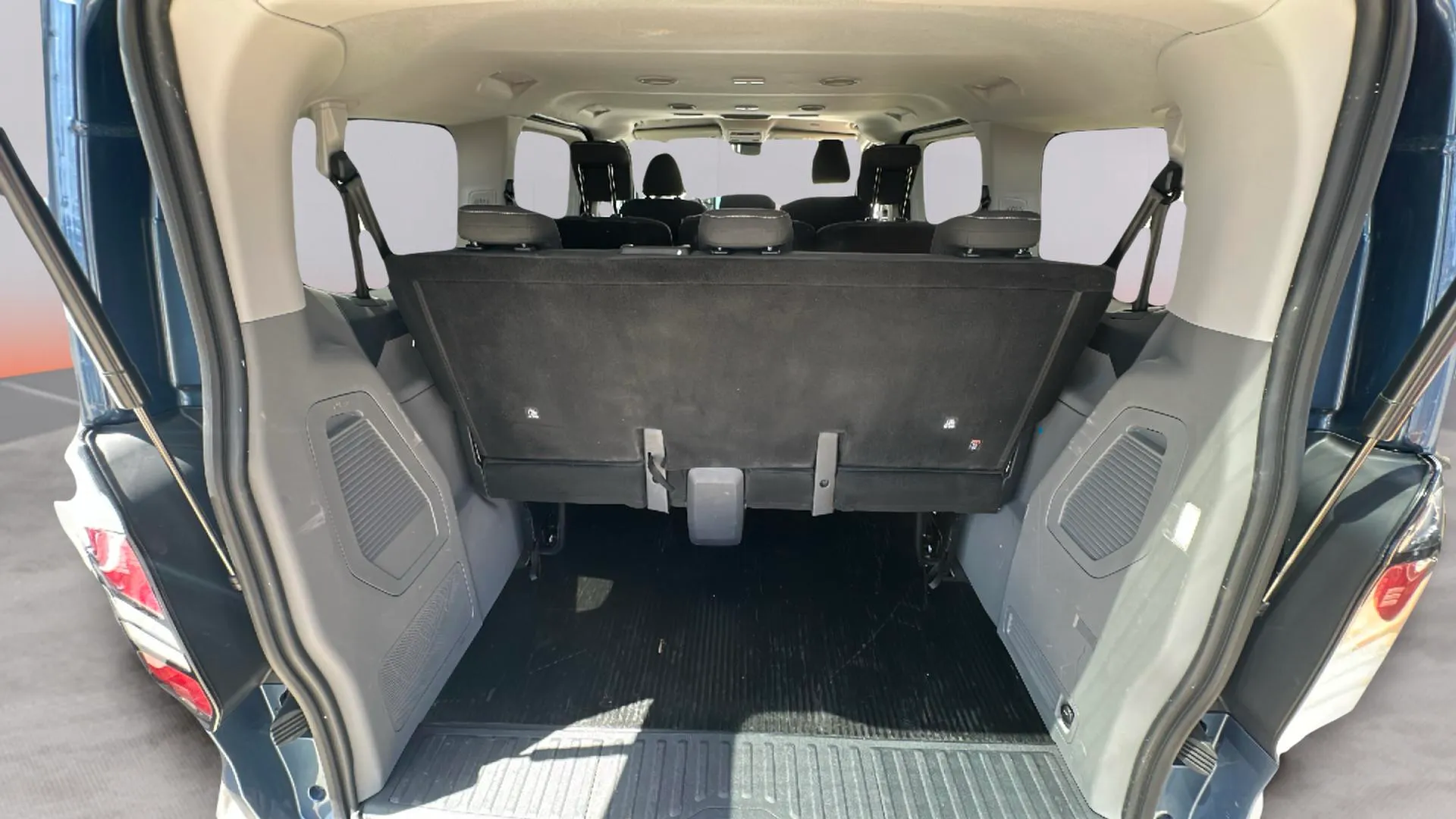 Ford Transit Custom Kombi 2.0 Eco 100 320 L1 Limited AWD - foto 22