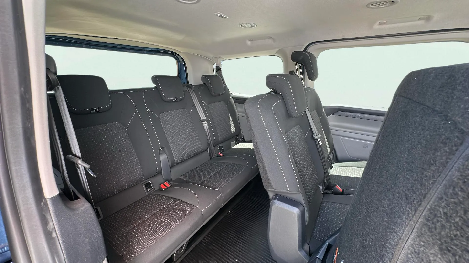 Ford Transit Custom Kombi 2.0 Eco 100 320 L1 Limited AWD - foto 19