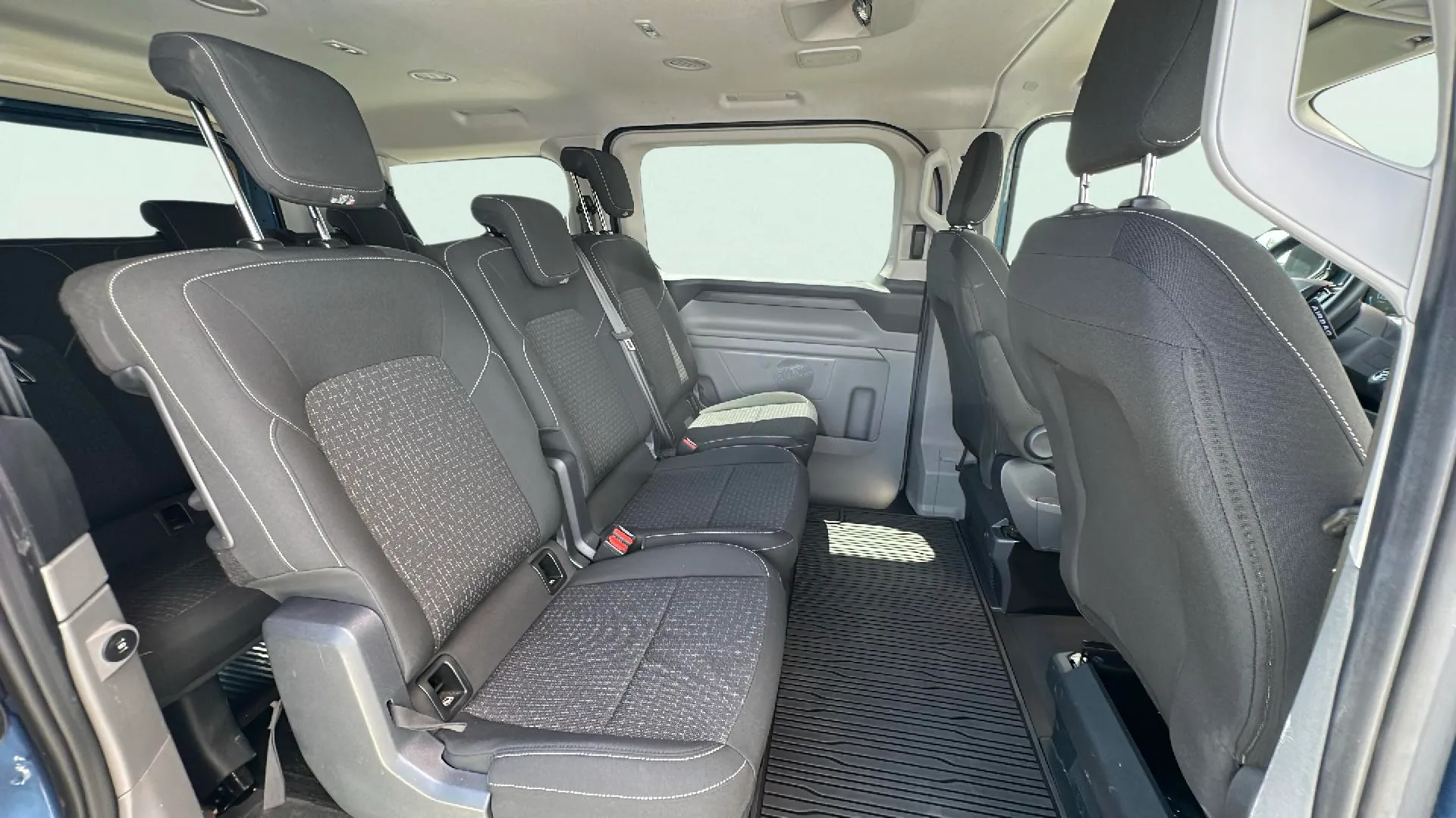 Ford Transit Custom Kombi 2.0 Eco 100 320 L1 Limited AWD - foto 18