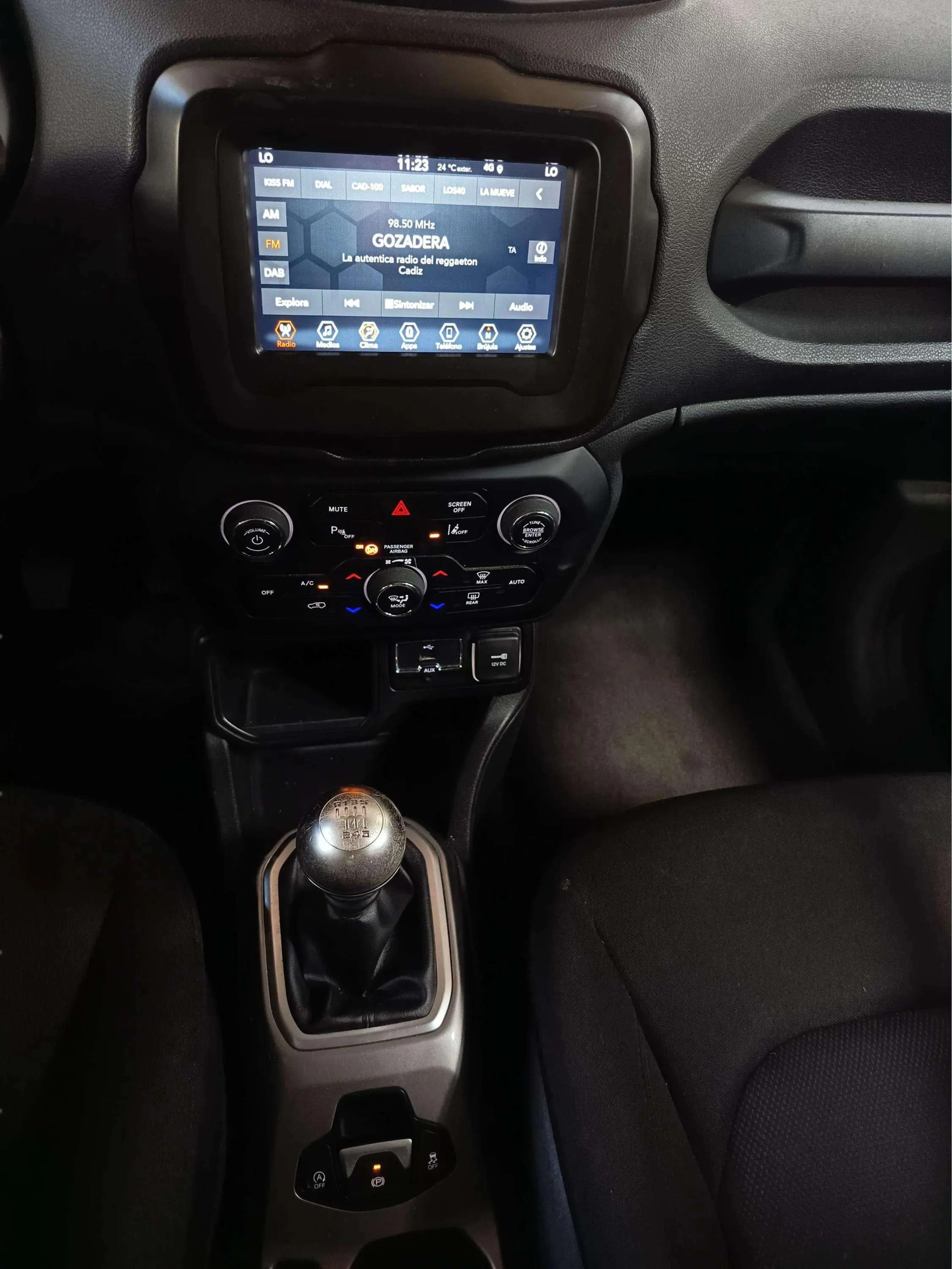 Jeep Renegade Longitude 1.0G 4x2 - foto 17