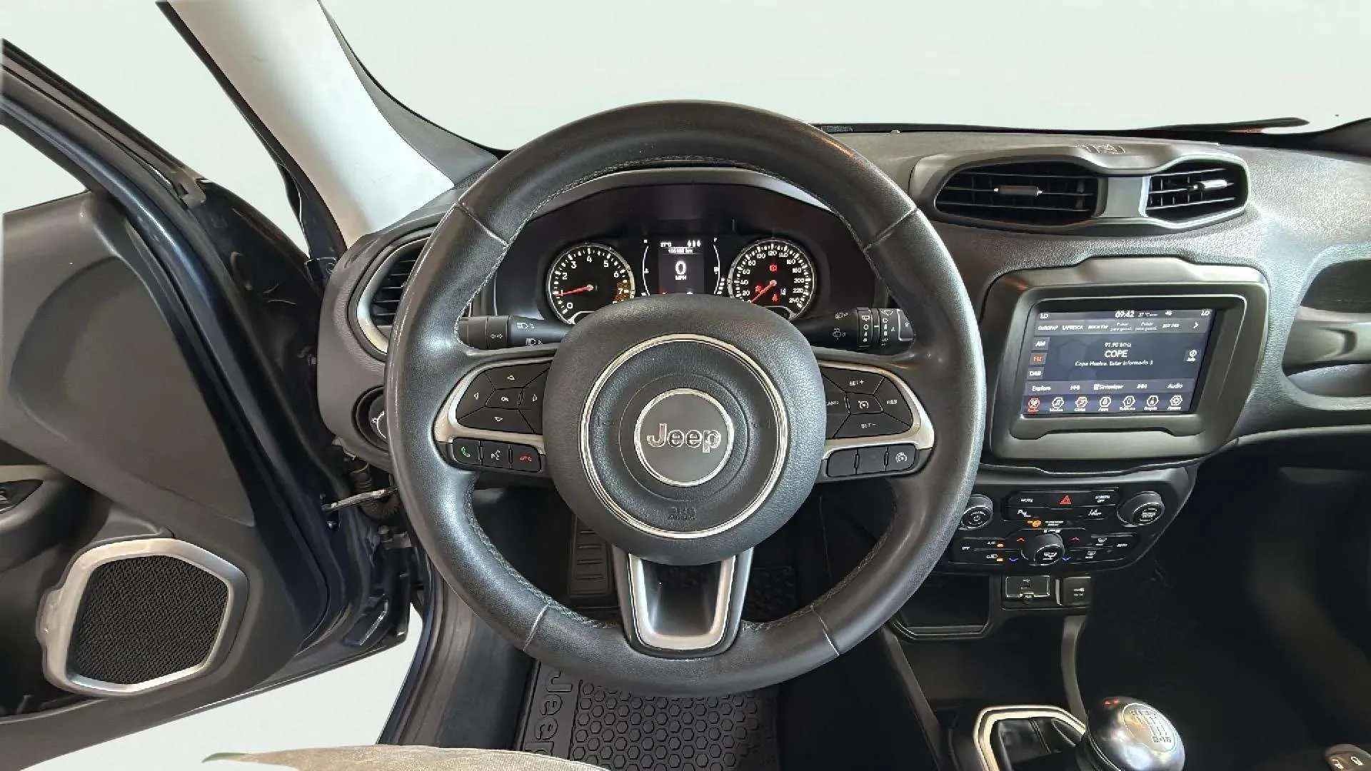 Jeep Renegade Longitude 1.0G 4x2 - foto 8