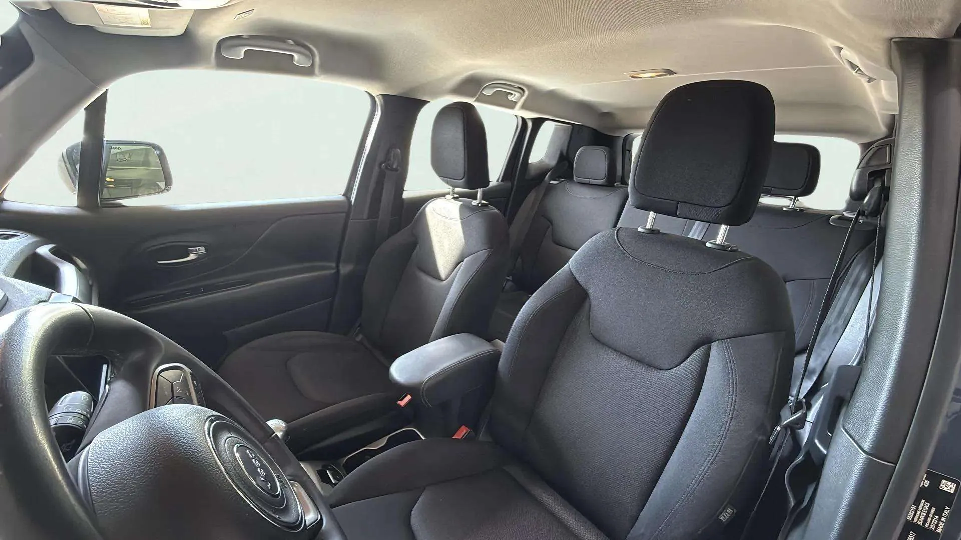 Jeep Renegade Longitude 1.0G 4x2 - foto 11