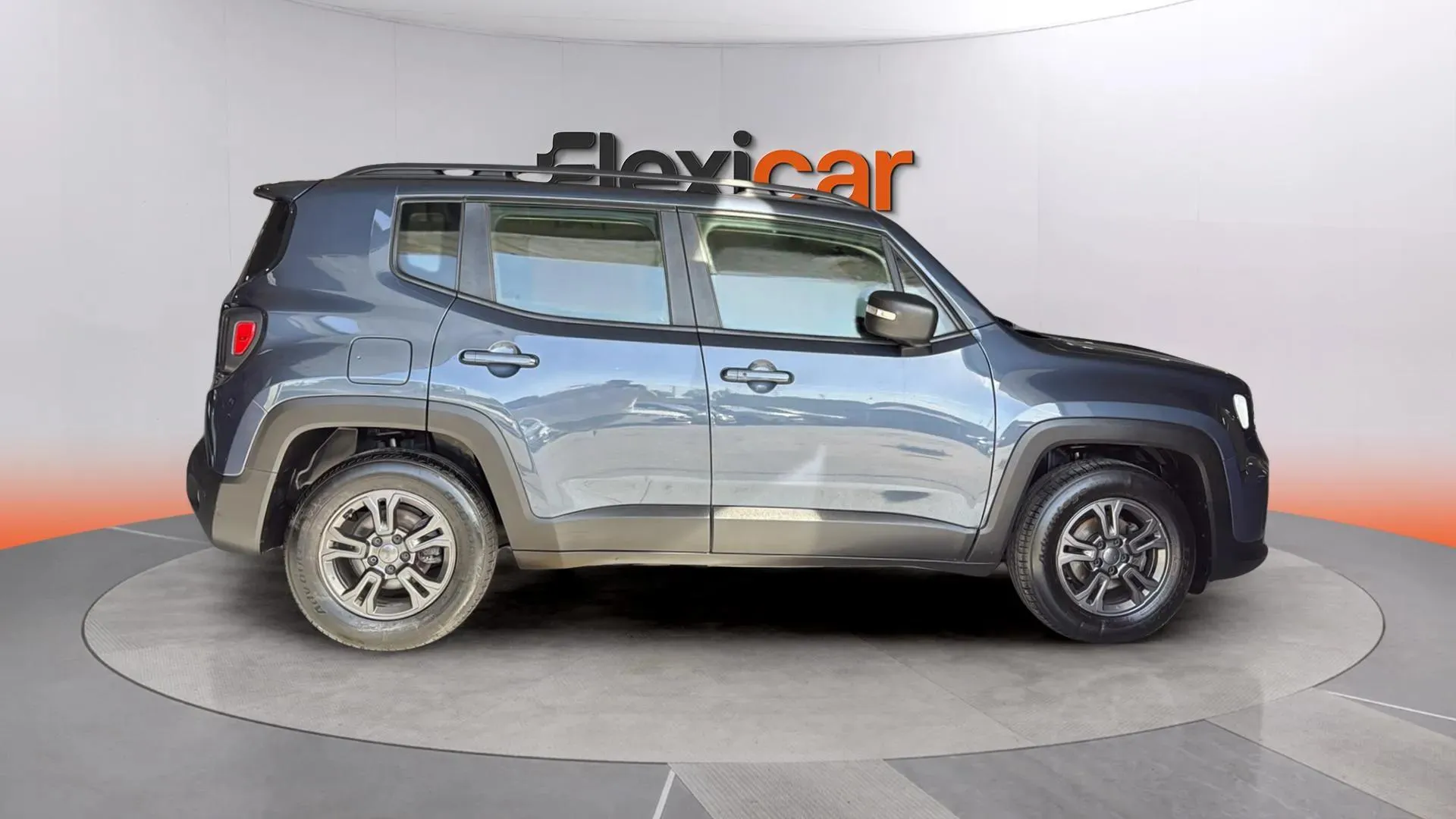 Jeep Renegade Longitude 1.0G 4x2 - foto 3