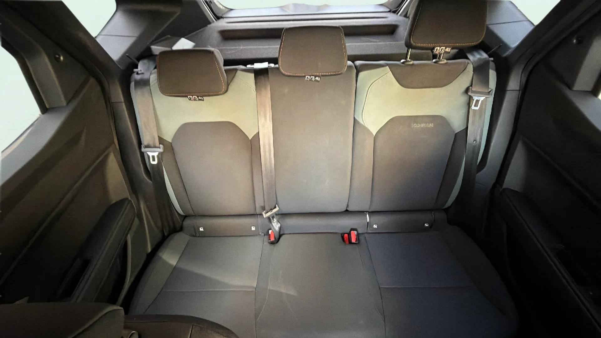 Dacia Duster Extreme TCe 48v 4x2 - foto 17