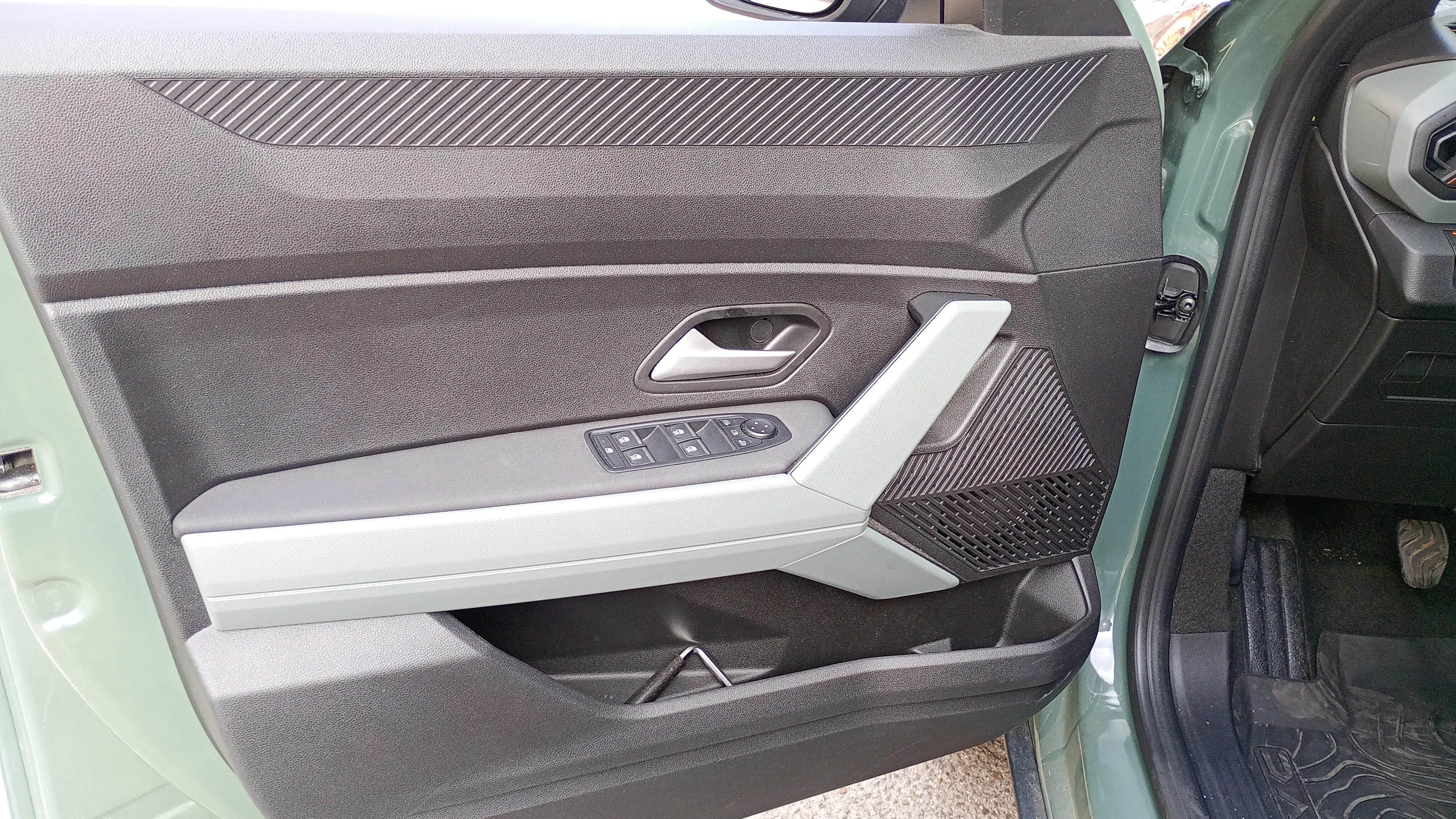 Dacia Duster Expression mild hybrid 140 - foto 10