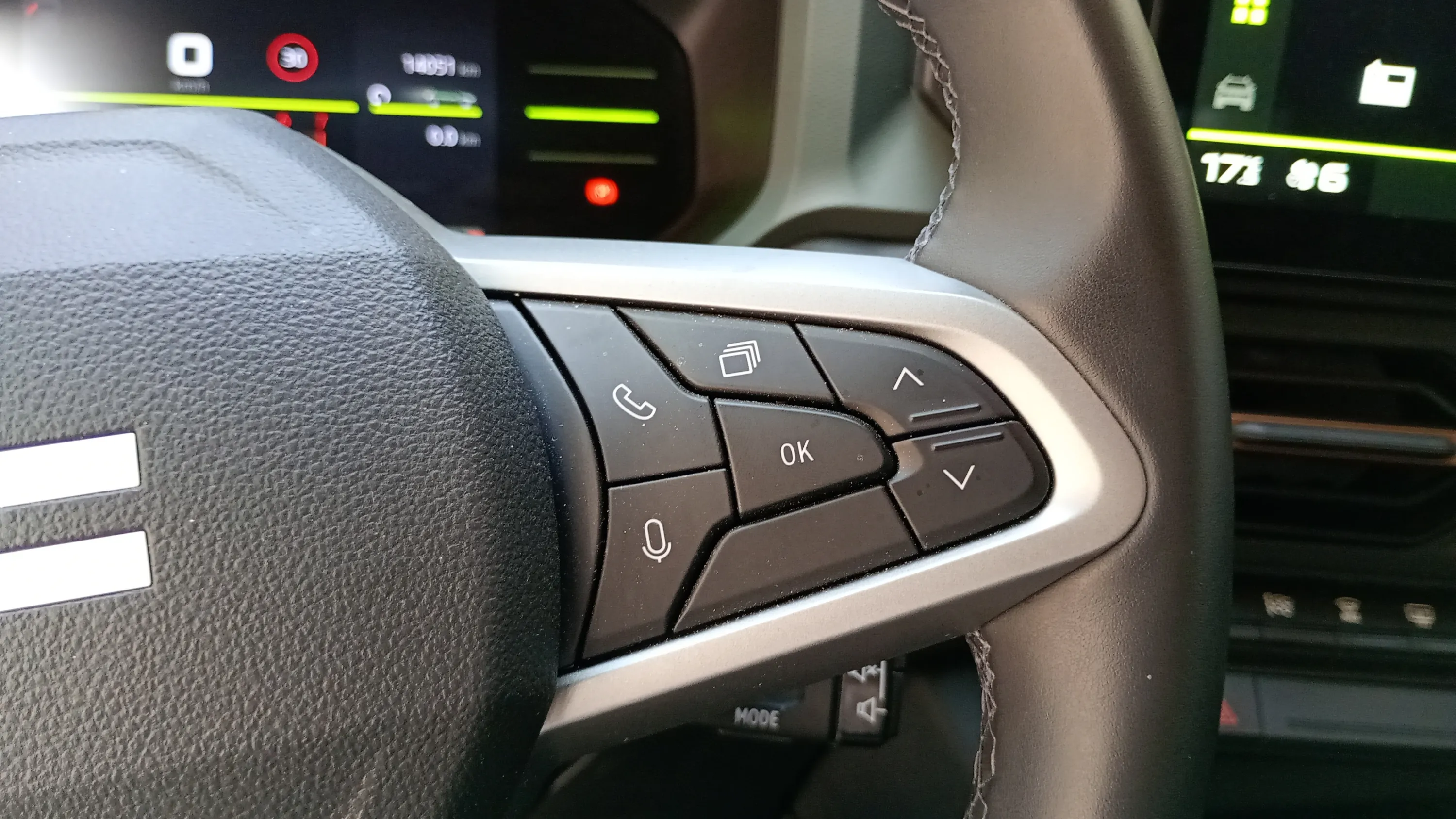 Dacia Duster Expression mild hybrid 140 - foto 16