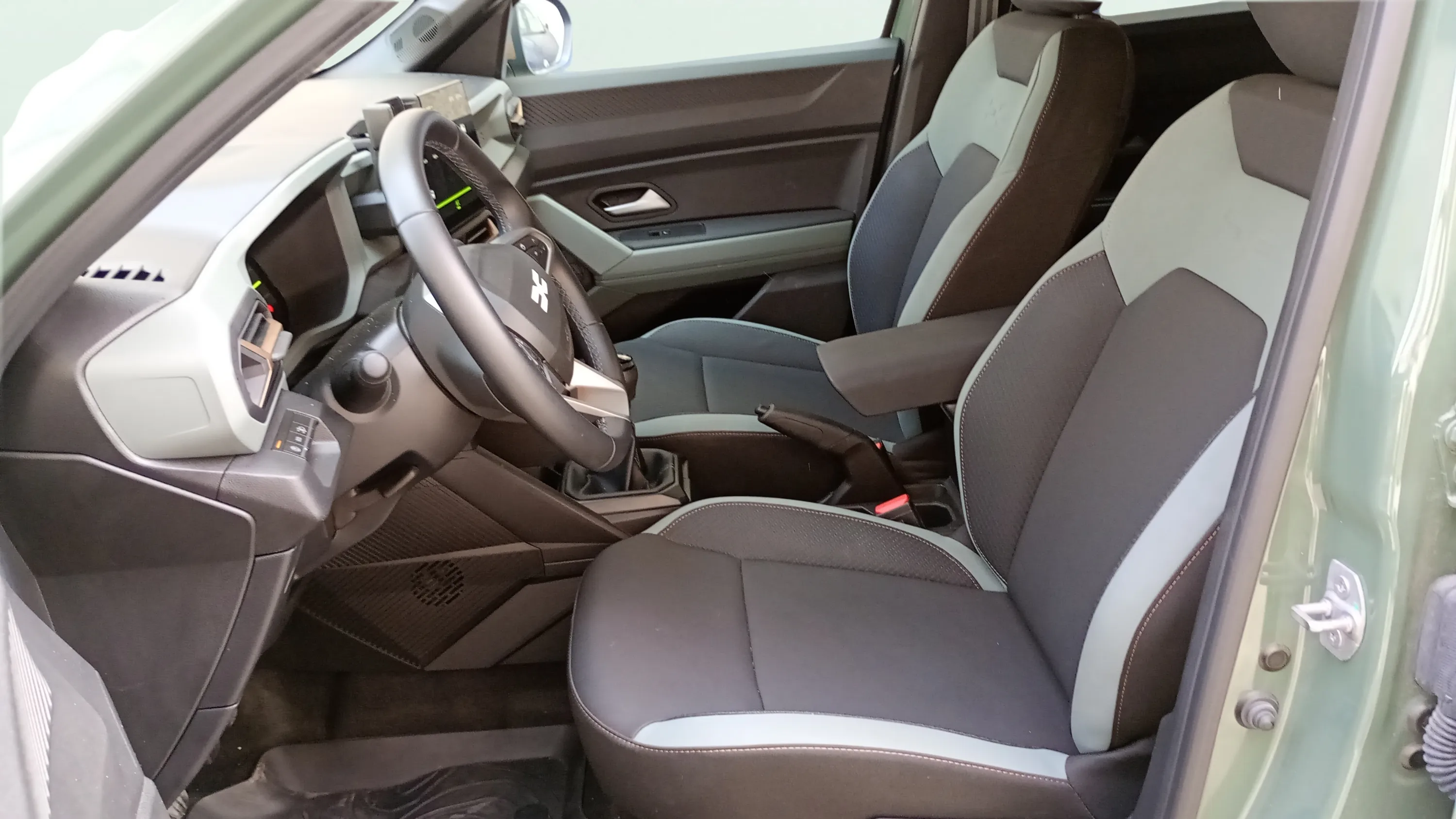 Dacia Duster Expression mild hybrid 140 - foto 13