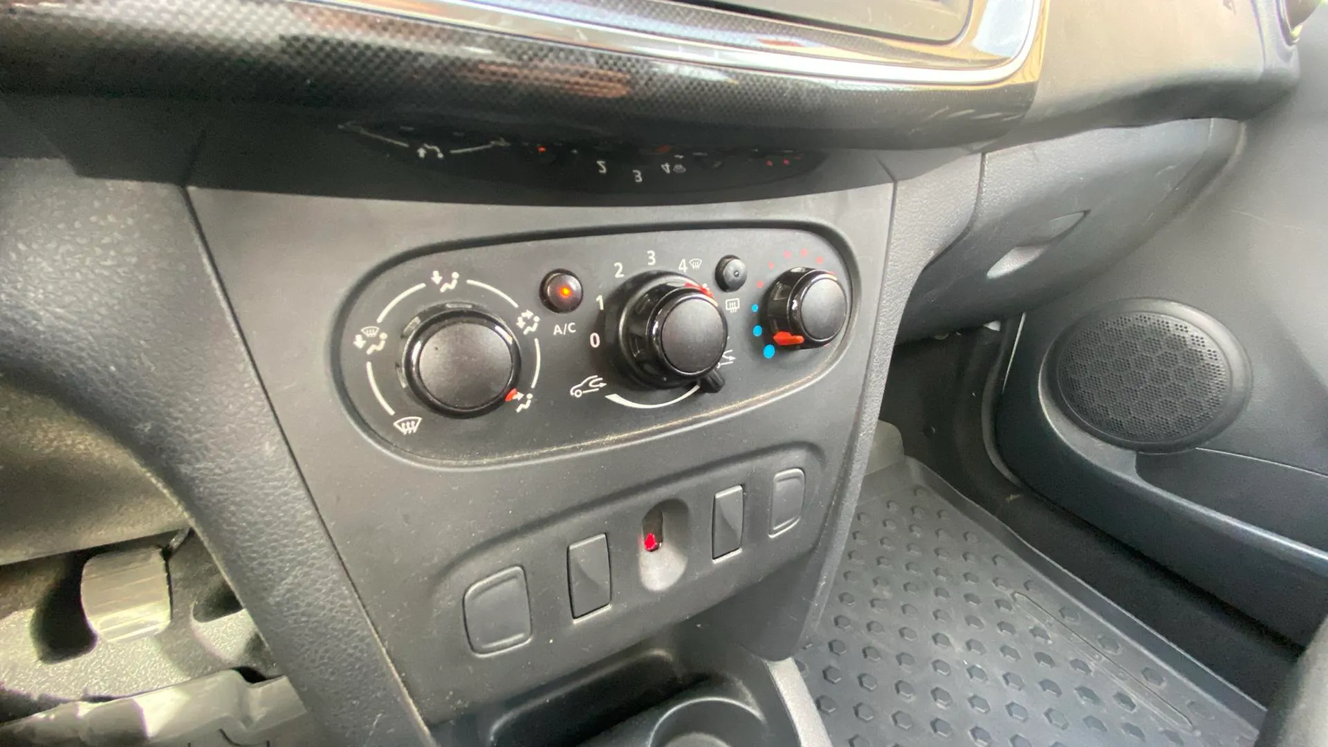 Dacia Logan MCV S.l. 2019 TCe 18 - foto 14