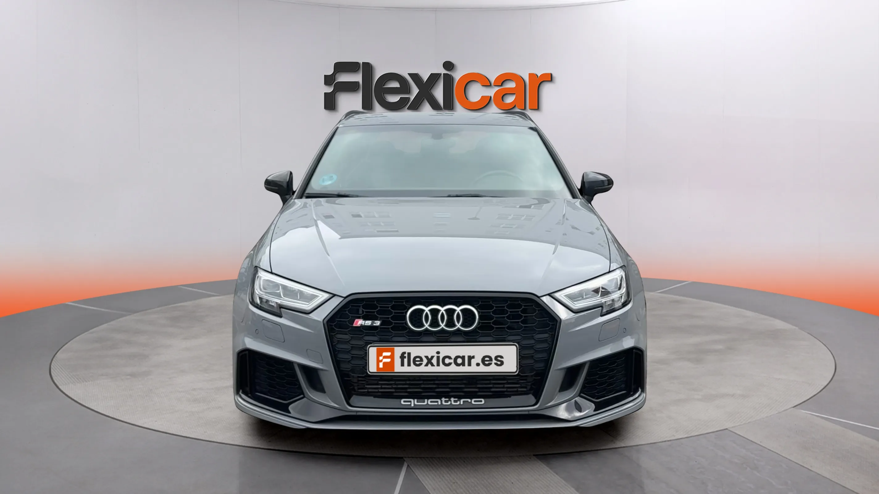 Audi A3 RS3 Sportback TFSI quattro S tron - foto 2