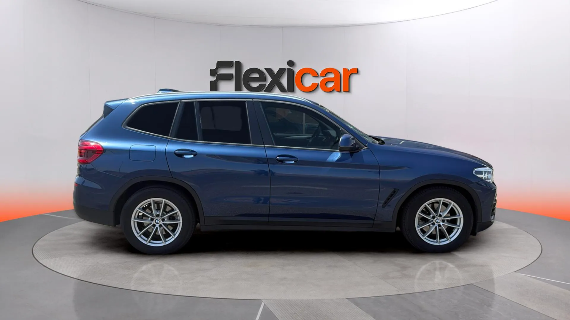 BMW X3 sDrive18d - foto 8
