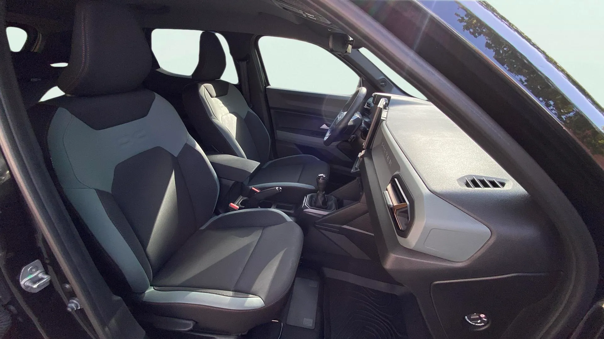 Dacia Duster Extreme TCe 48v 4x2 - foto 13