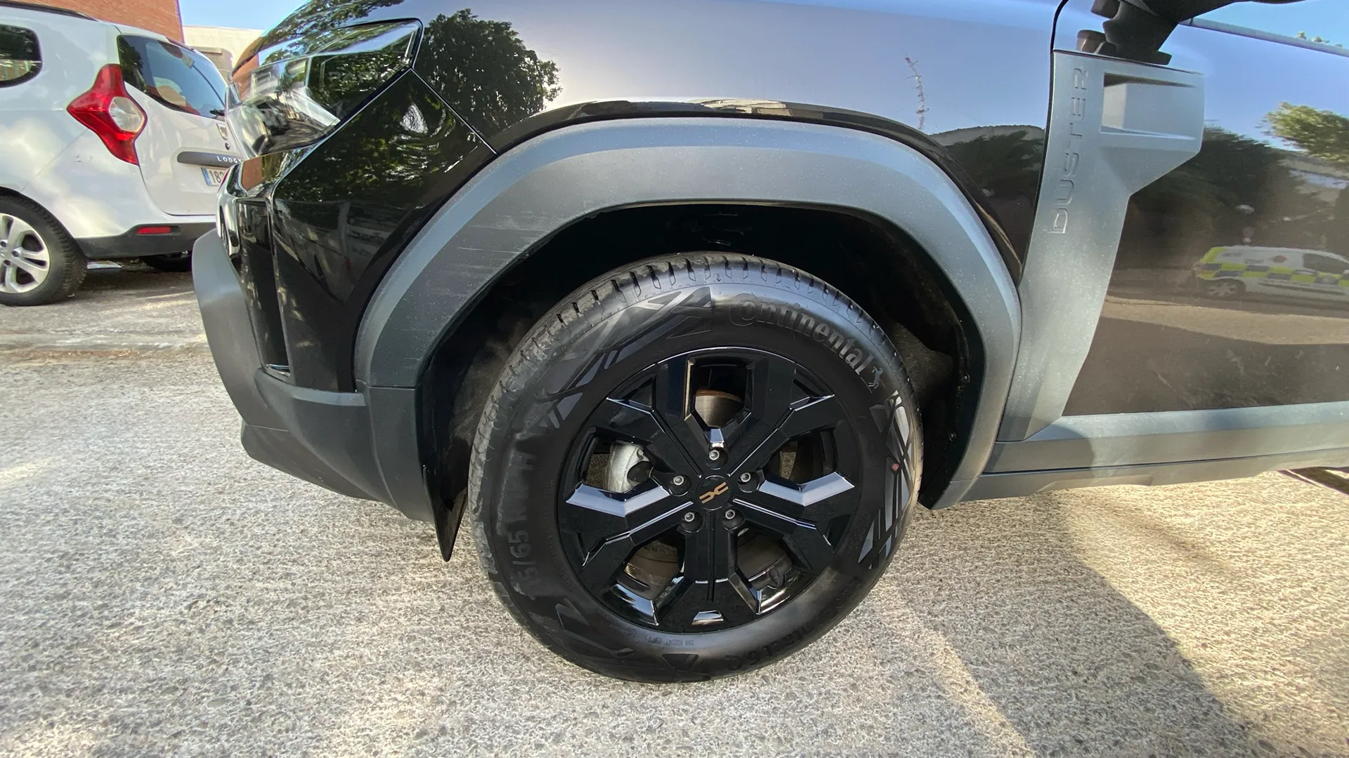 Dacia Duster Extreme TCe 48v 4x2 - foto 17