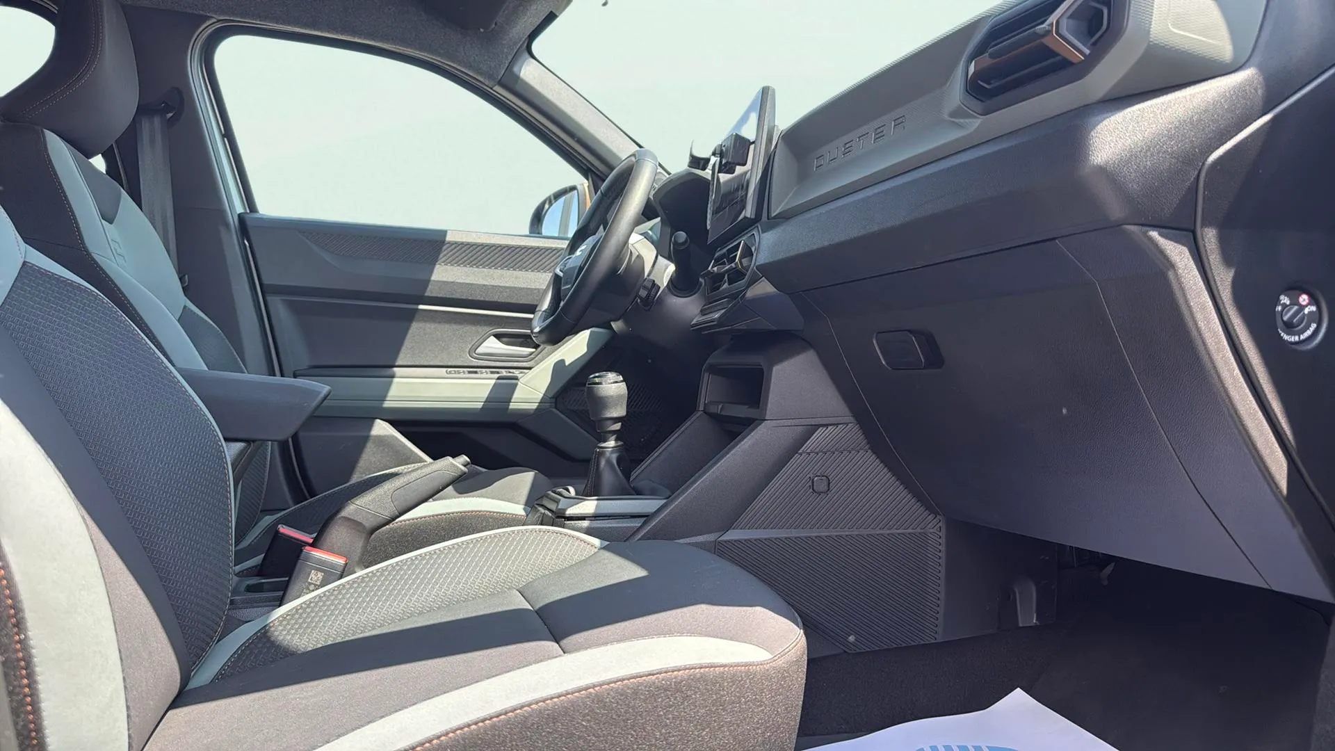 Dacia Duster Extreme TCe 48v 4x2 - foto 16