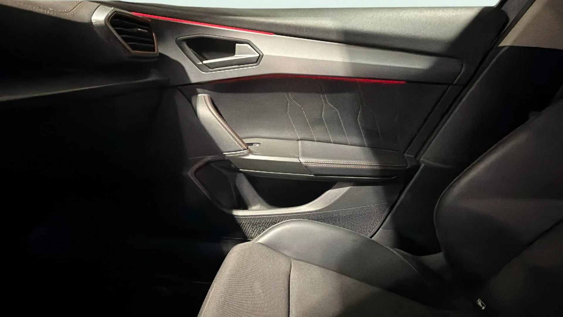 Cupra Formentor 2.0 TSI 4Drive DSG - foto 16