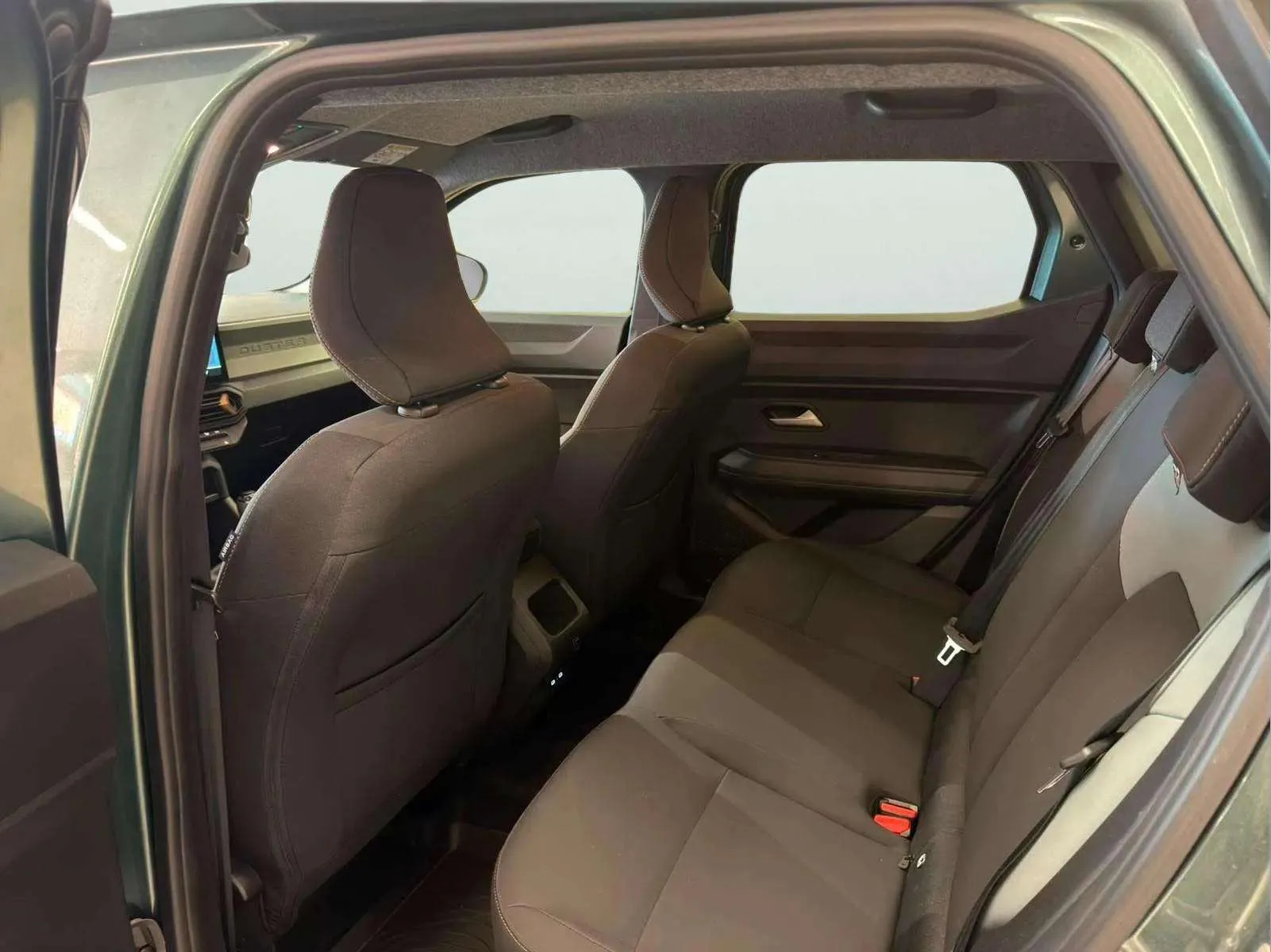 Dacia Duster Extreme mild hybrid 140 - foto 17