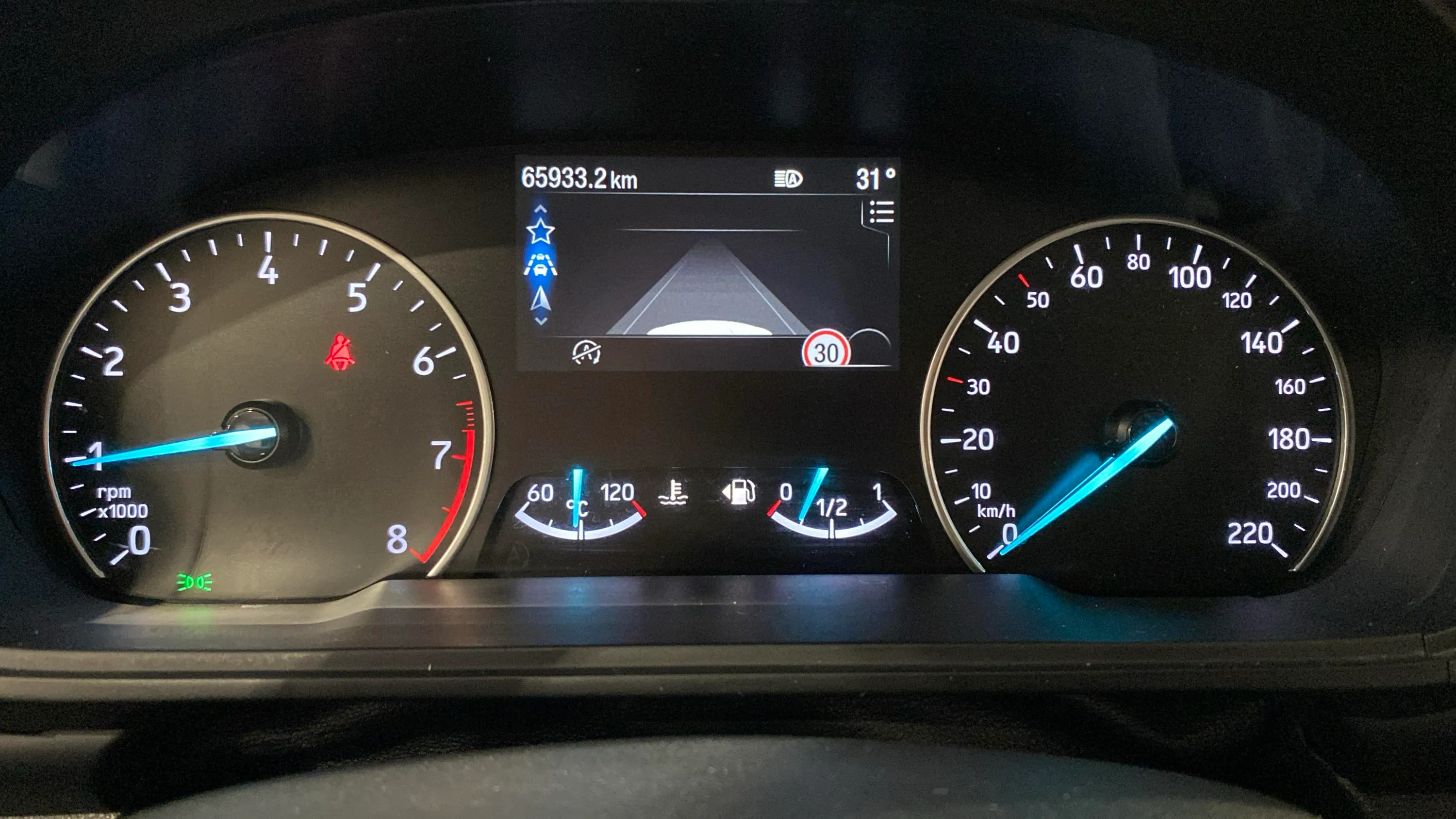 Ford EcoSport 1.0T EcoBoost Active - foto 24