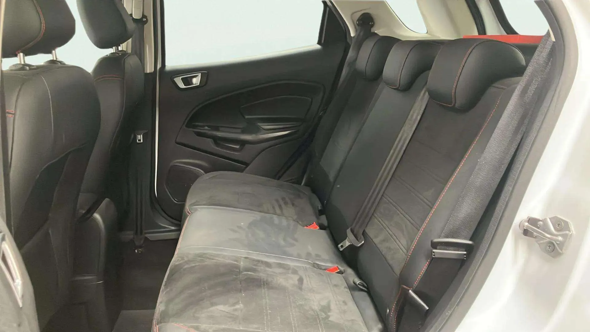 Ford EcoSport 1.0T EcoBoost ST Line - foto 13