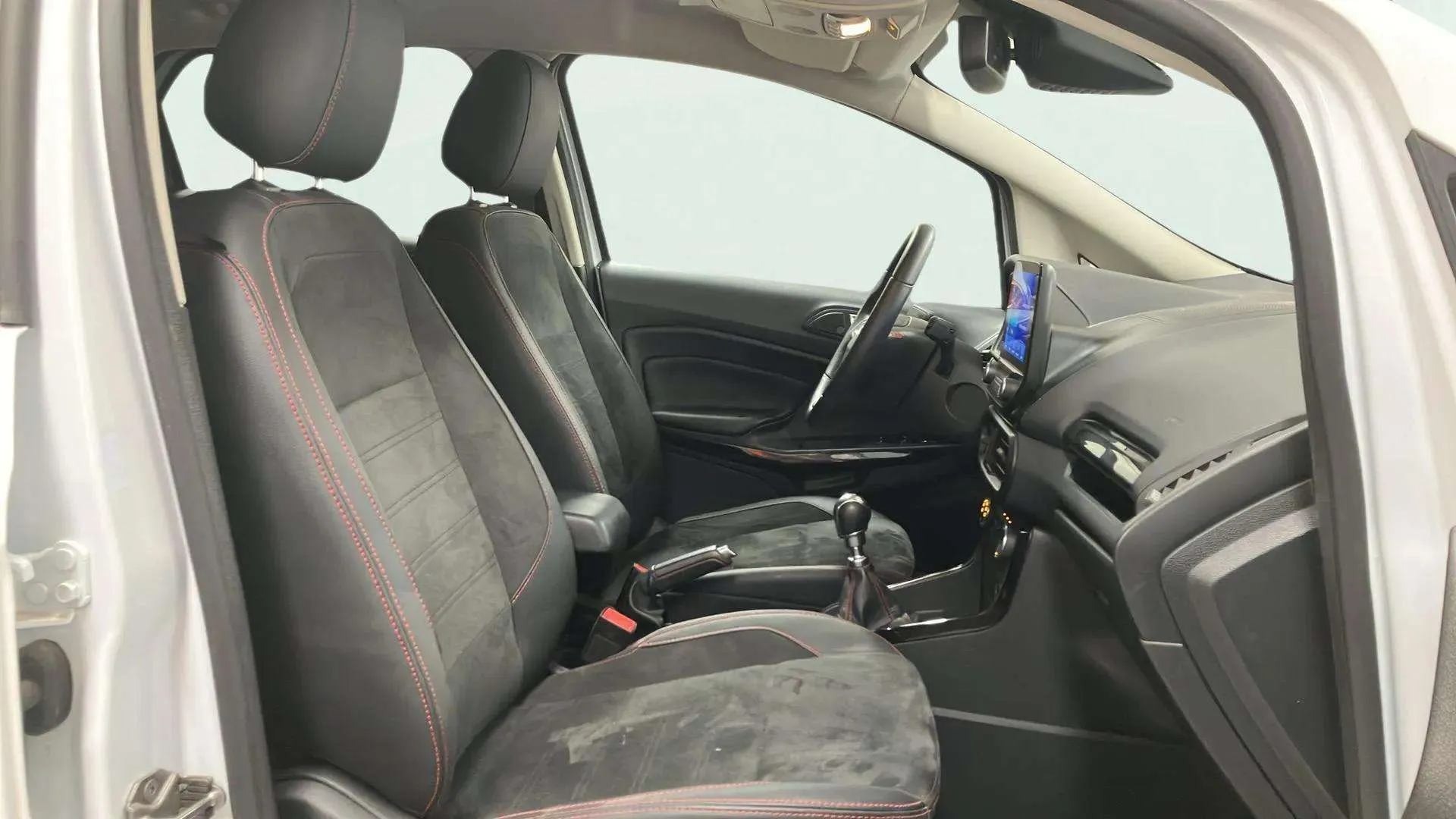Ford EcoSport 1.0T EcoBoost ST Line - foto 15