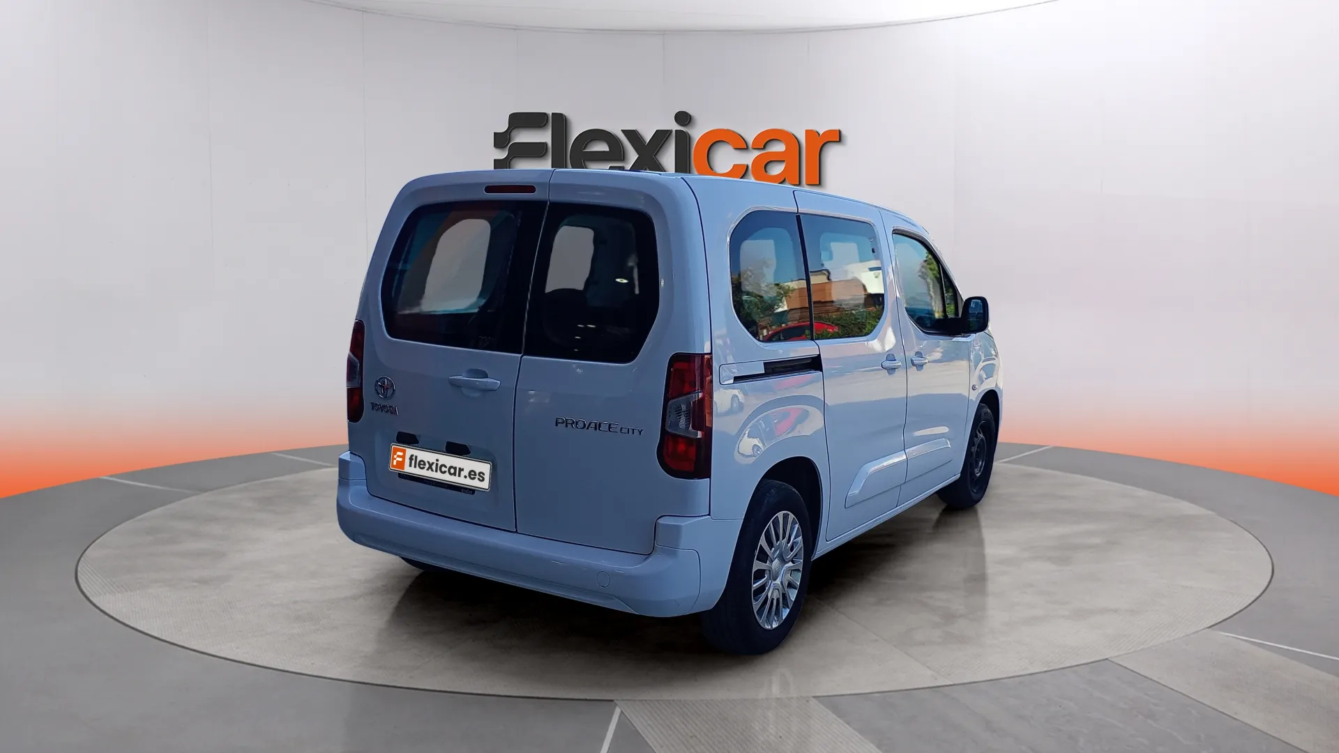 Toyota Proace City 1499 cm³ - foto 6