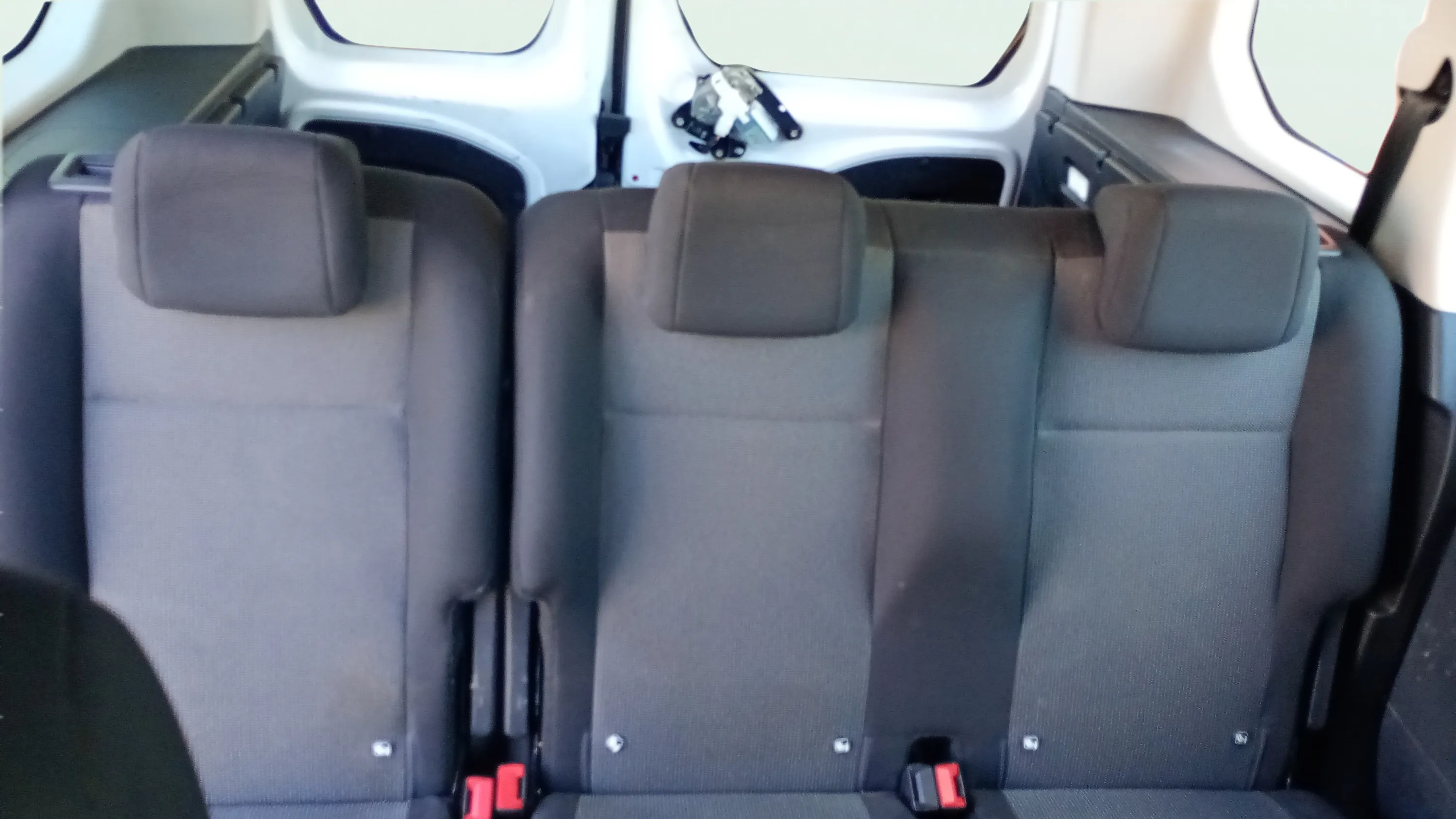 Toyota Proace City 1499 cm³ - foto 15