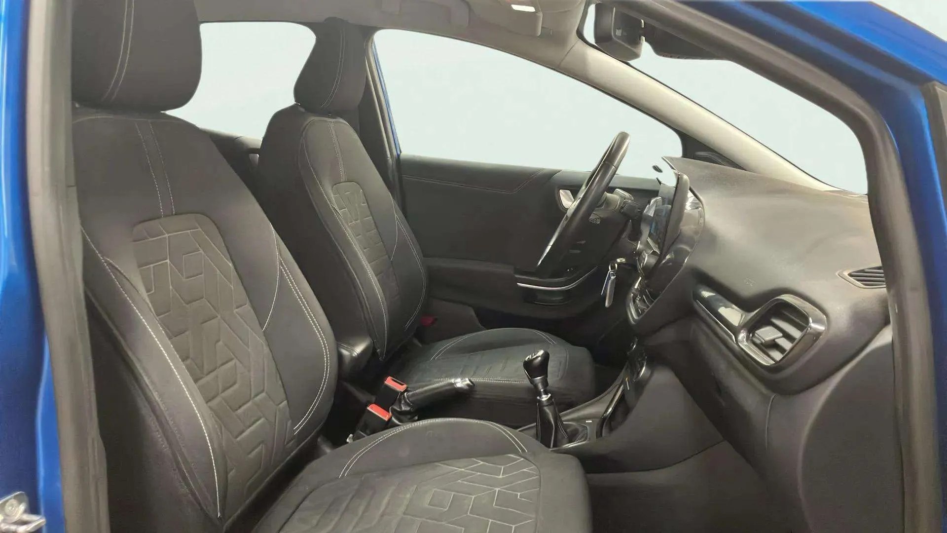Ford Puma 1.0 EcoBoost Titanium MHEV - foto 18