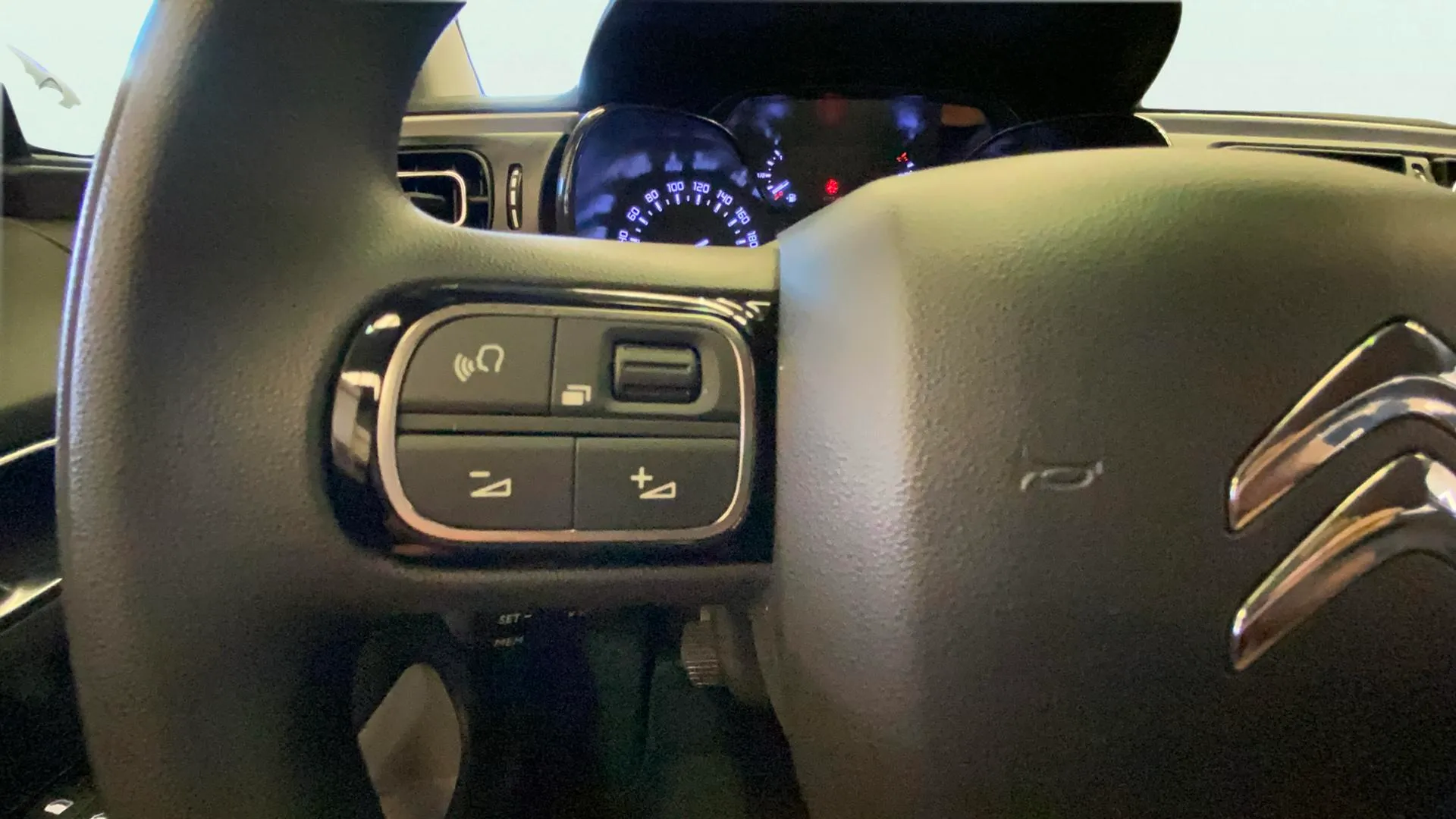 Citroën C3 PureTech Shine - foto 19