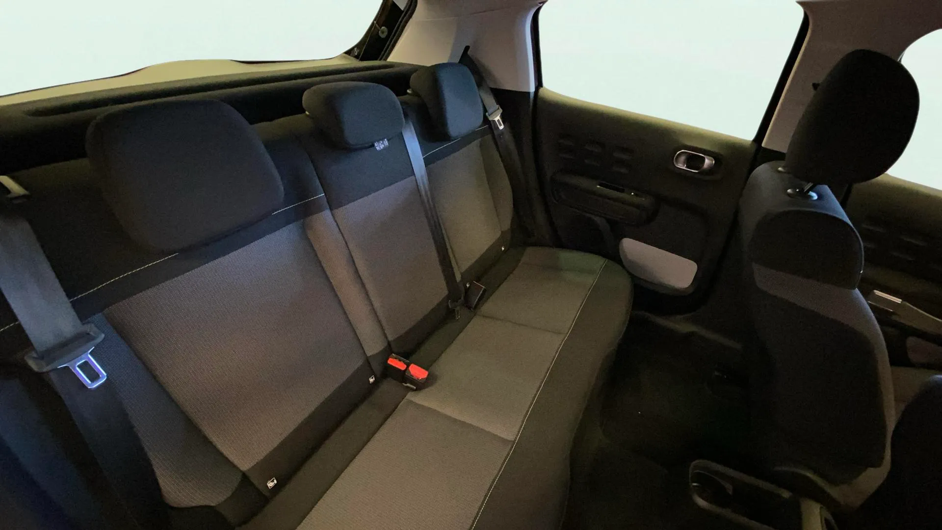 Citroën C3 PureTech Shine - foto 15