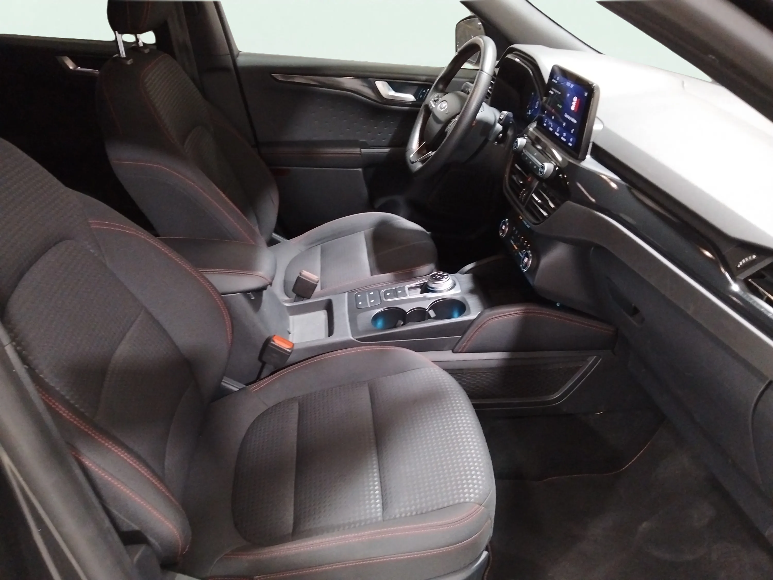 Ford Kuga ST-Line 2.5 Duratec PHEV - foto 13