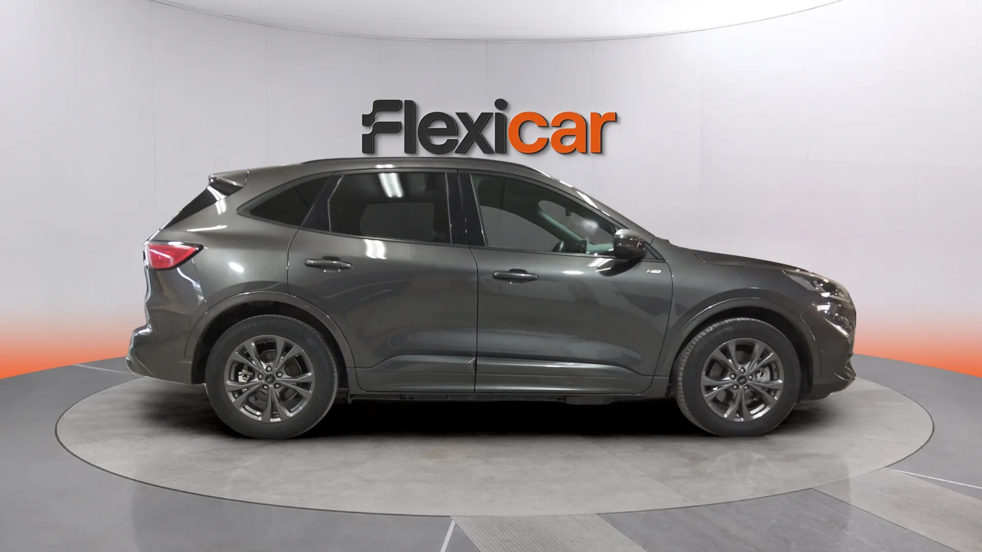 Ford Kuga ST-Line 2.5 Duratec PHEV - foto 8