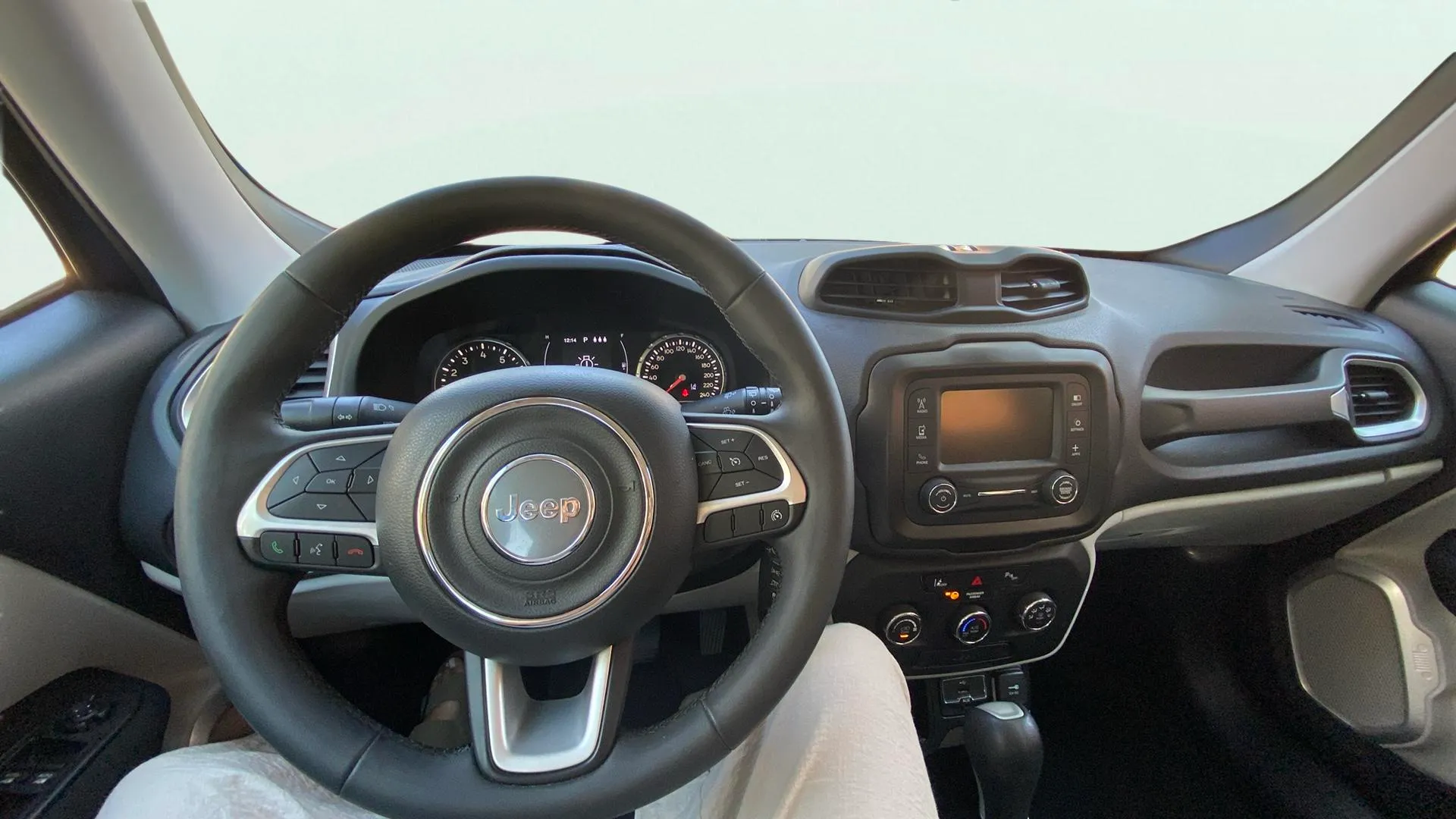 Jeep Renegade 1.3G Limited 4x2 Ddct - foto 9