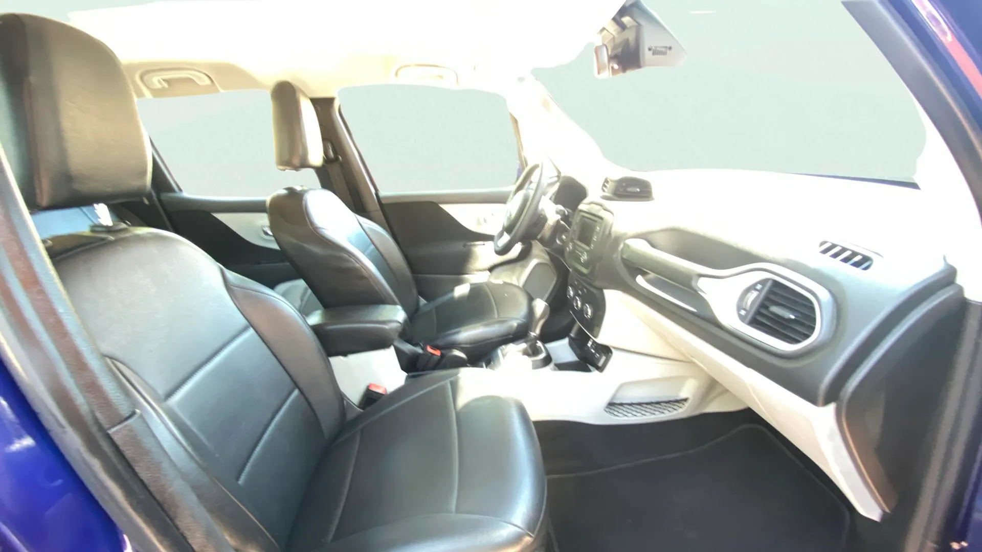 Jeep Renegade 1.3G Limited 4x2 Ddct - foto 26