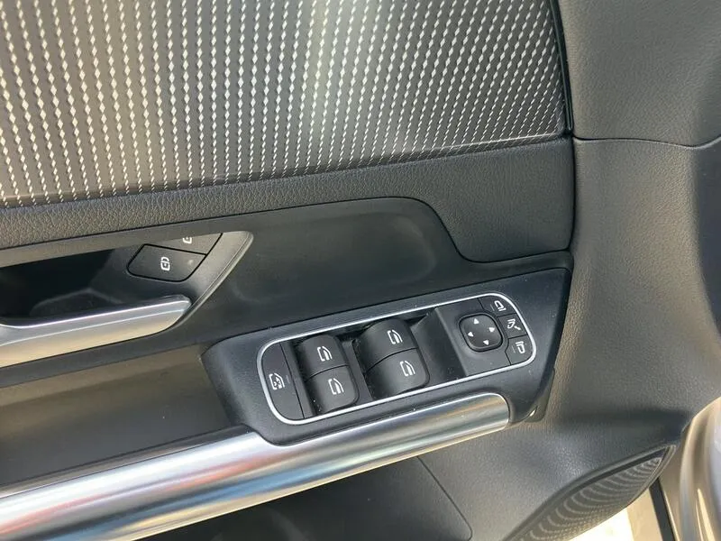 Mercedes-Benz GLA 180 ***1 Sola Llave*** - foto 36