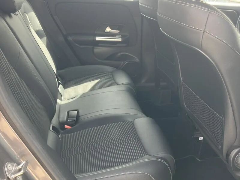 Mercedes-Benz GLA 180 ***1 Sola Llave*** - foto 31