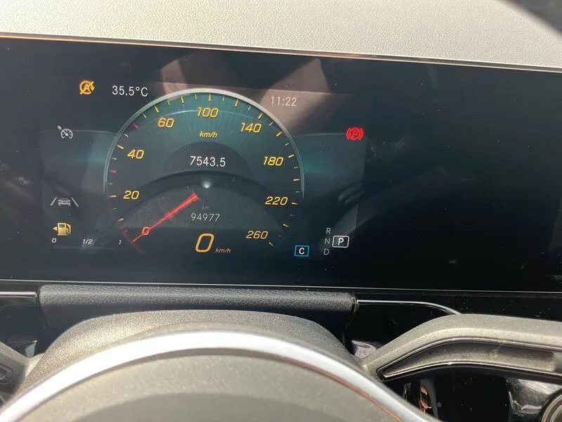 Mercedes-Benz GLA 180 ***1 Sola Llave*** - foto 15
